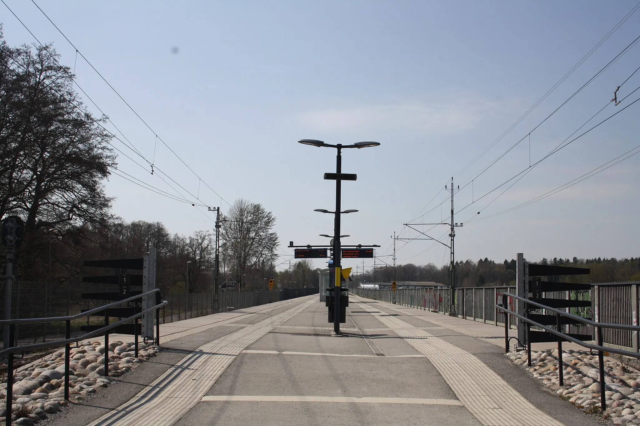 Photo showing: Krigslida station 20190426