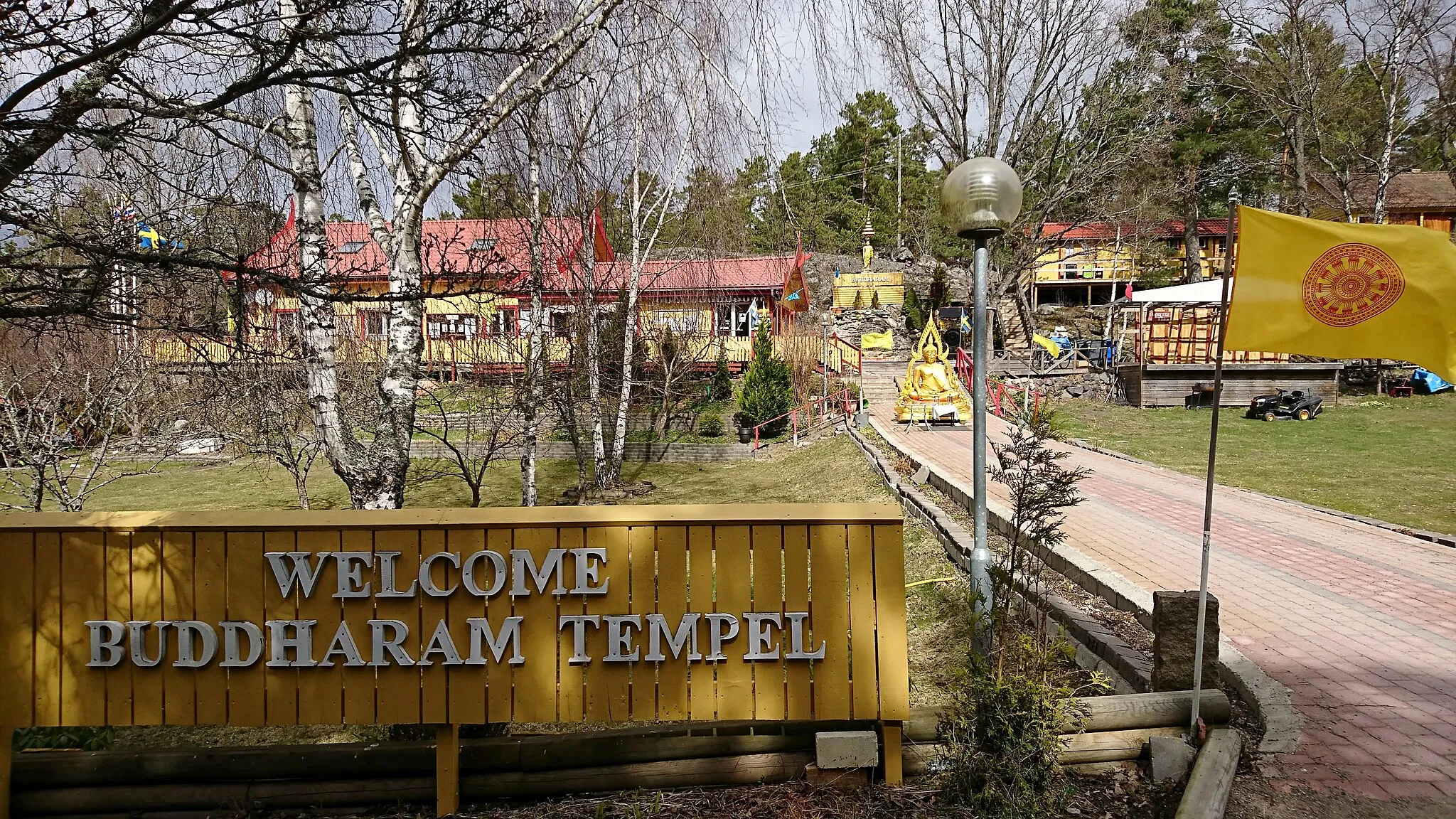 Photo showing: Buddharam Tempel, Buddhistiskt tempel i Torsby, Värmdö kommun.