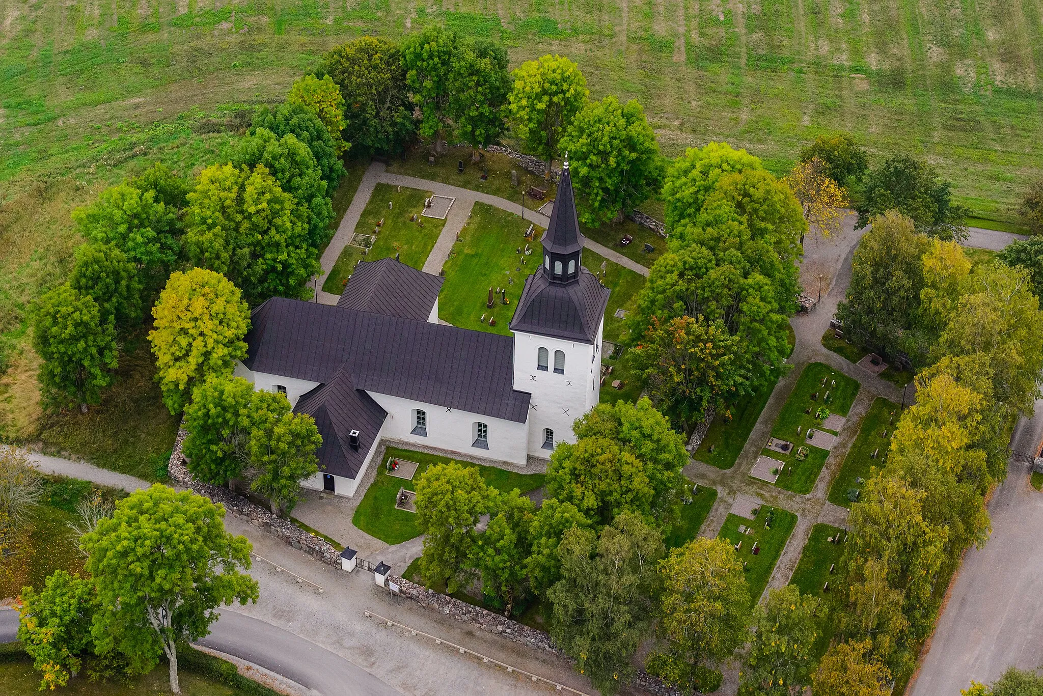 Photo showing: Skå kyrka (church).