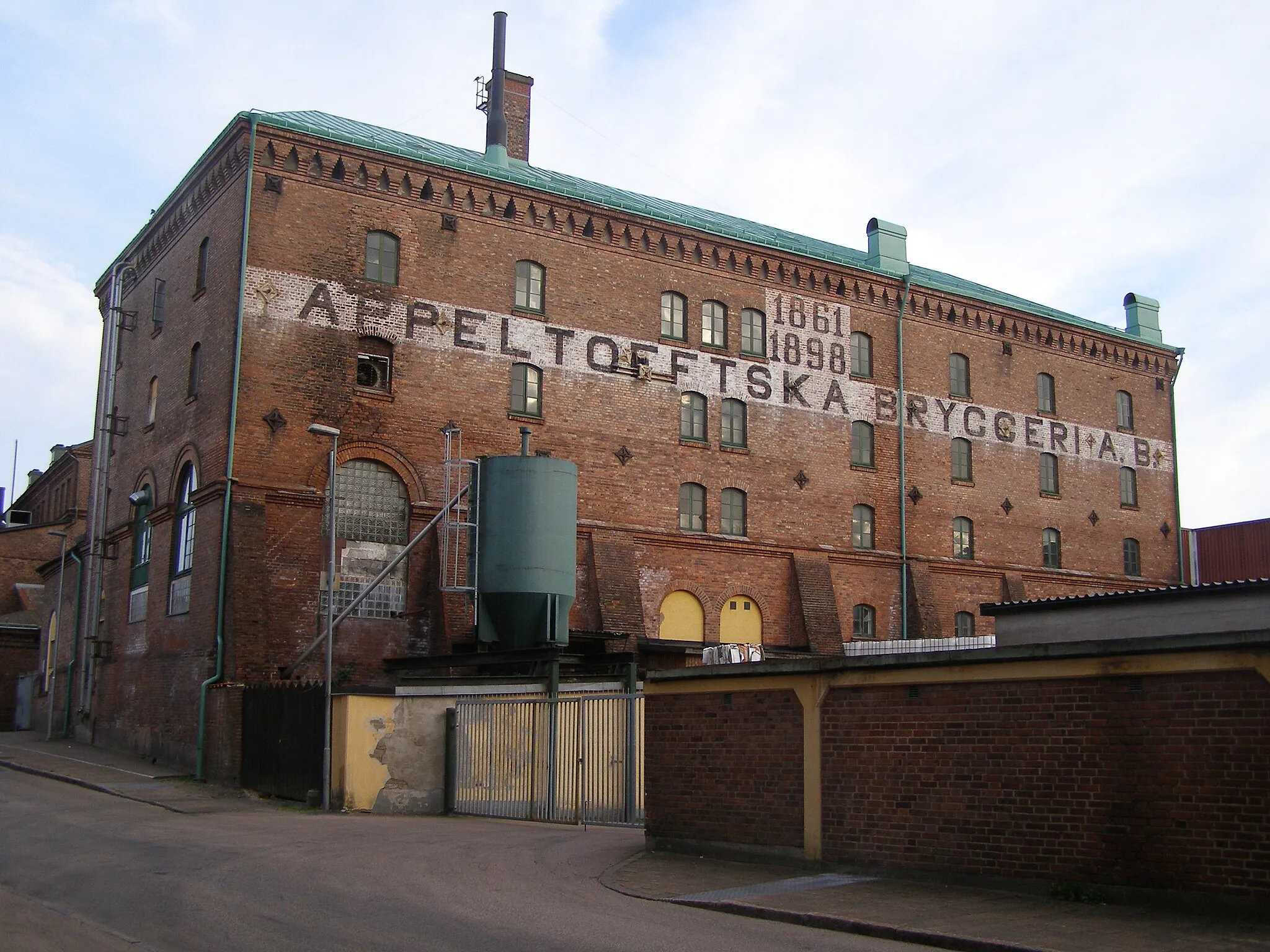 Photo showing: Krönleins bryggeri, tidigare Appeltofftska. Bryggeri i centrala Halmstad.