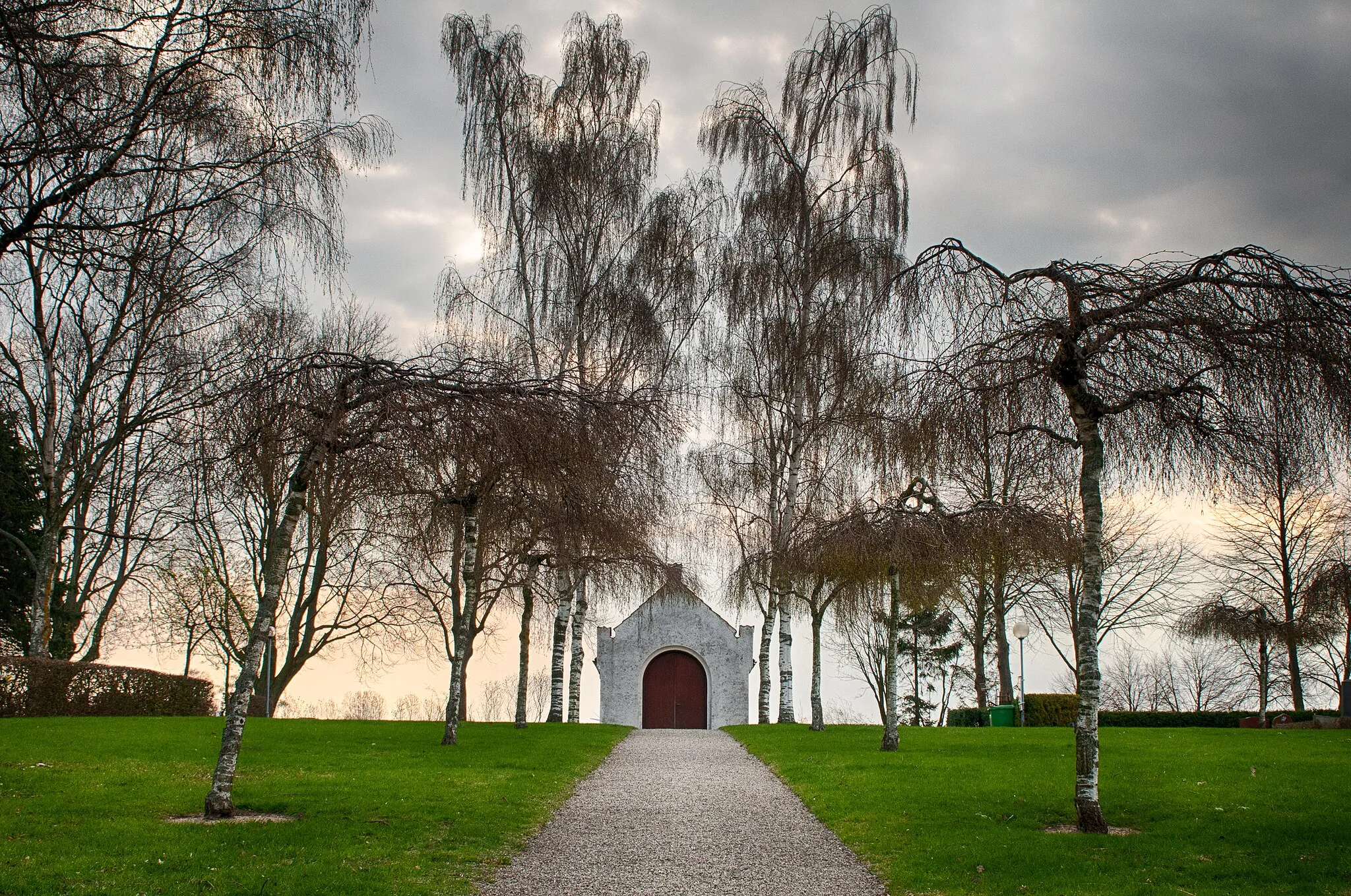 Photo showing: Stångby kyrkogård