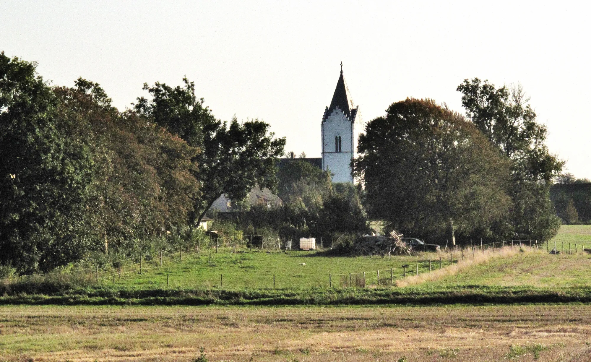 Photo showing: Särslövs kyrka i Staffanstorps kommun.