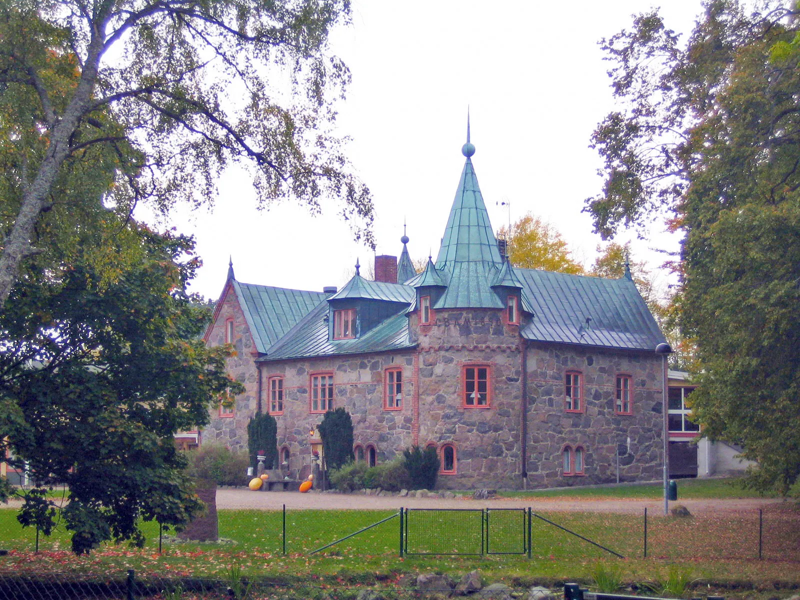 Photo showing: Vannaröds slott. Bilden tagen av mig själv 9 oktober 2005.