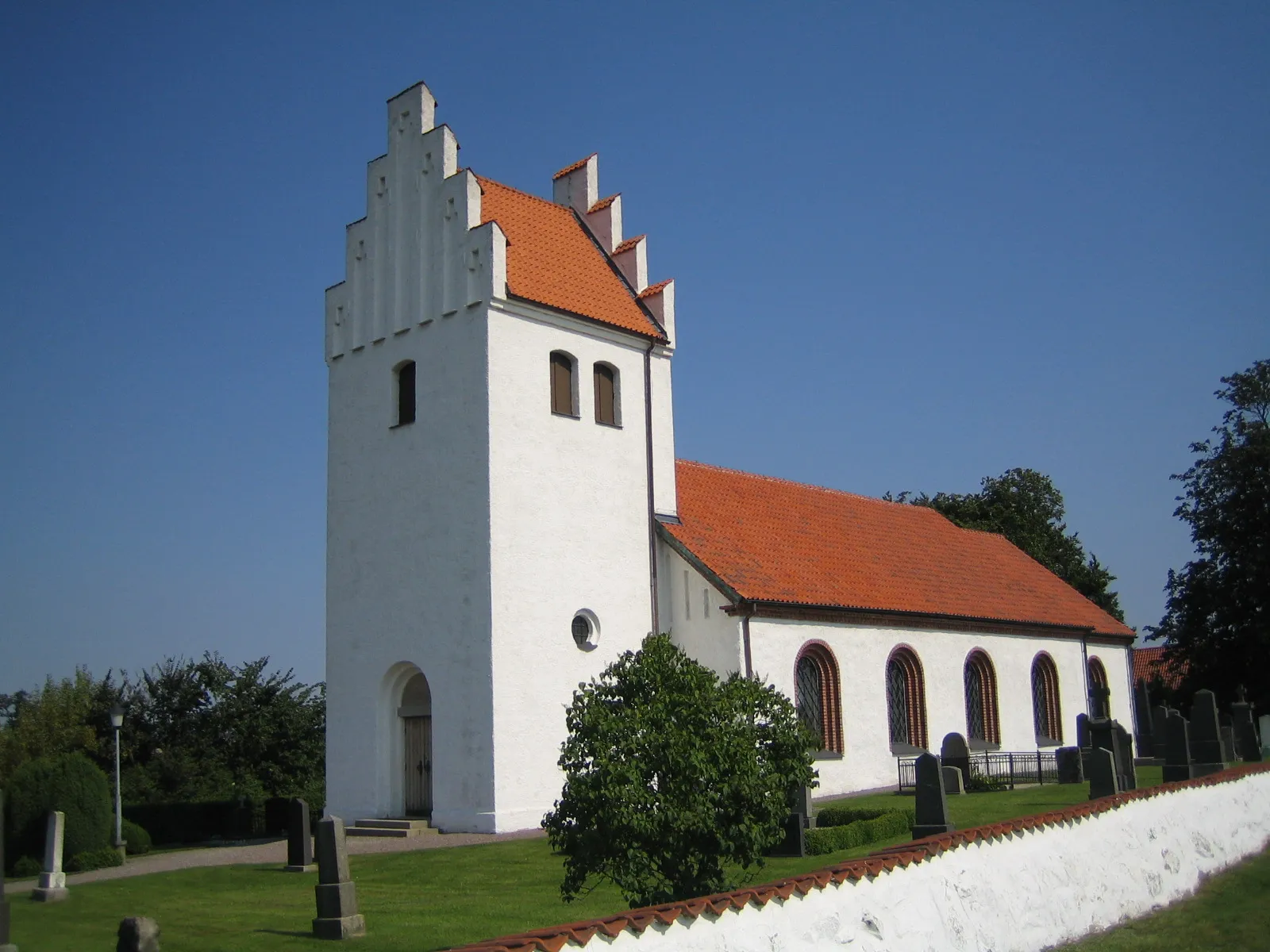 Photo showing: Esarps kyrka. Bilden tagen av mig själv den 20 augusti 2005.