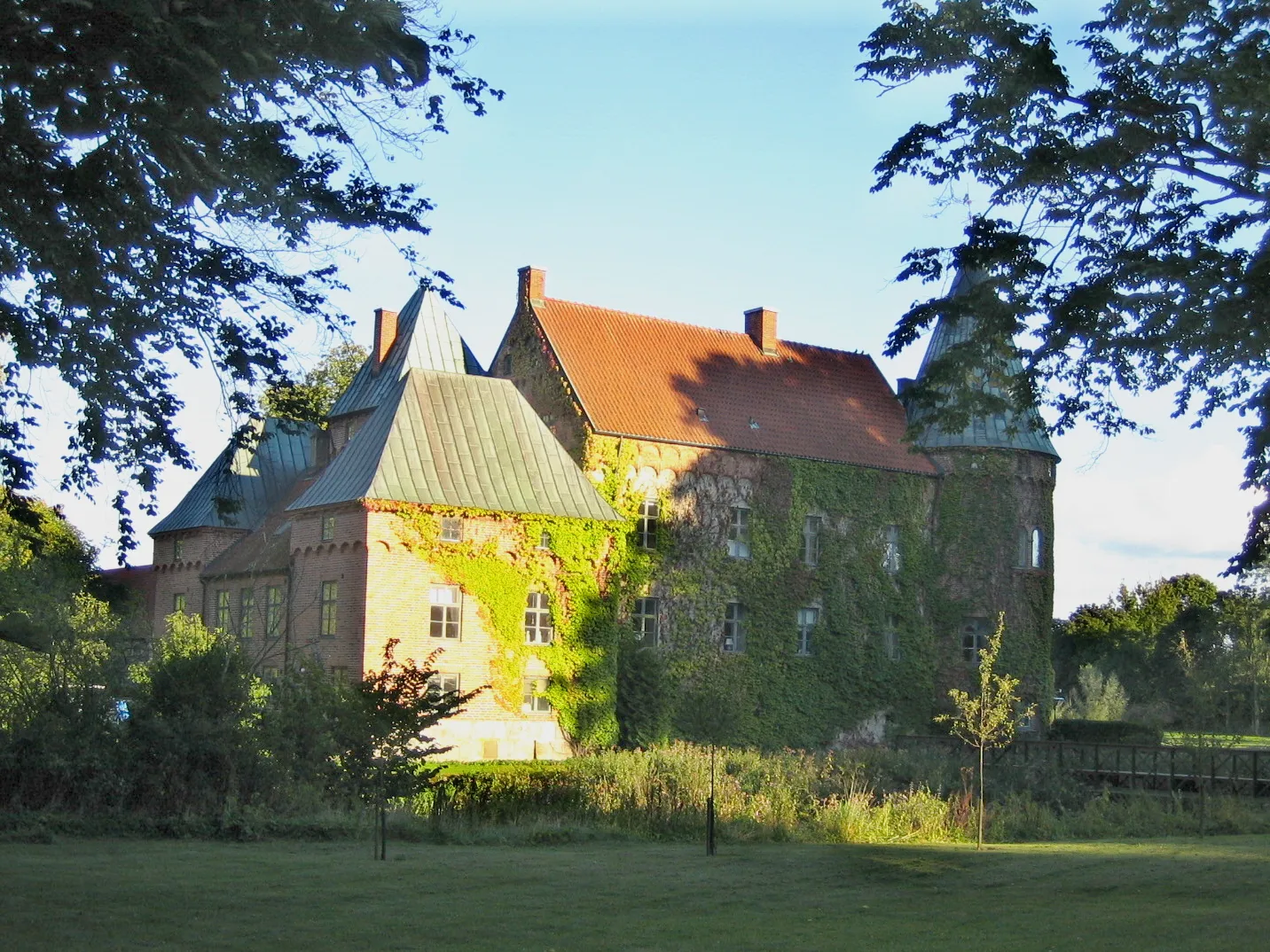 Photo showing: Örtofta slott. Bilden tagen av mig själv 17 september 2005.