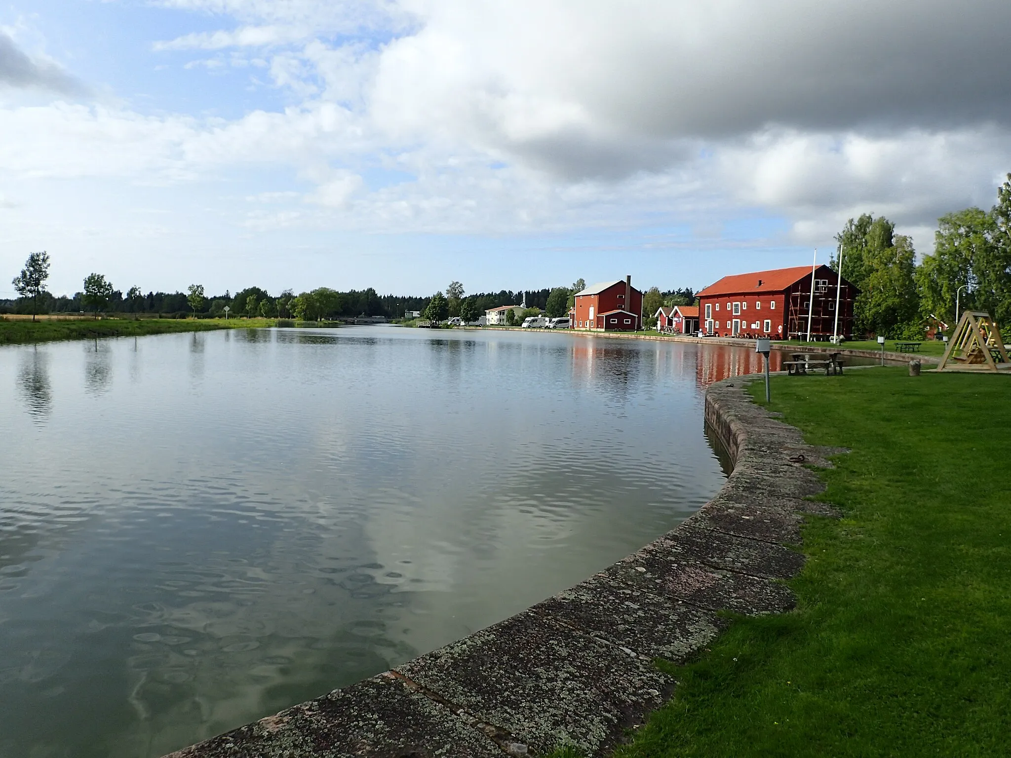 Photo showing: Lyrestad