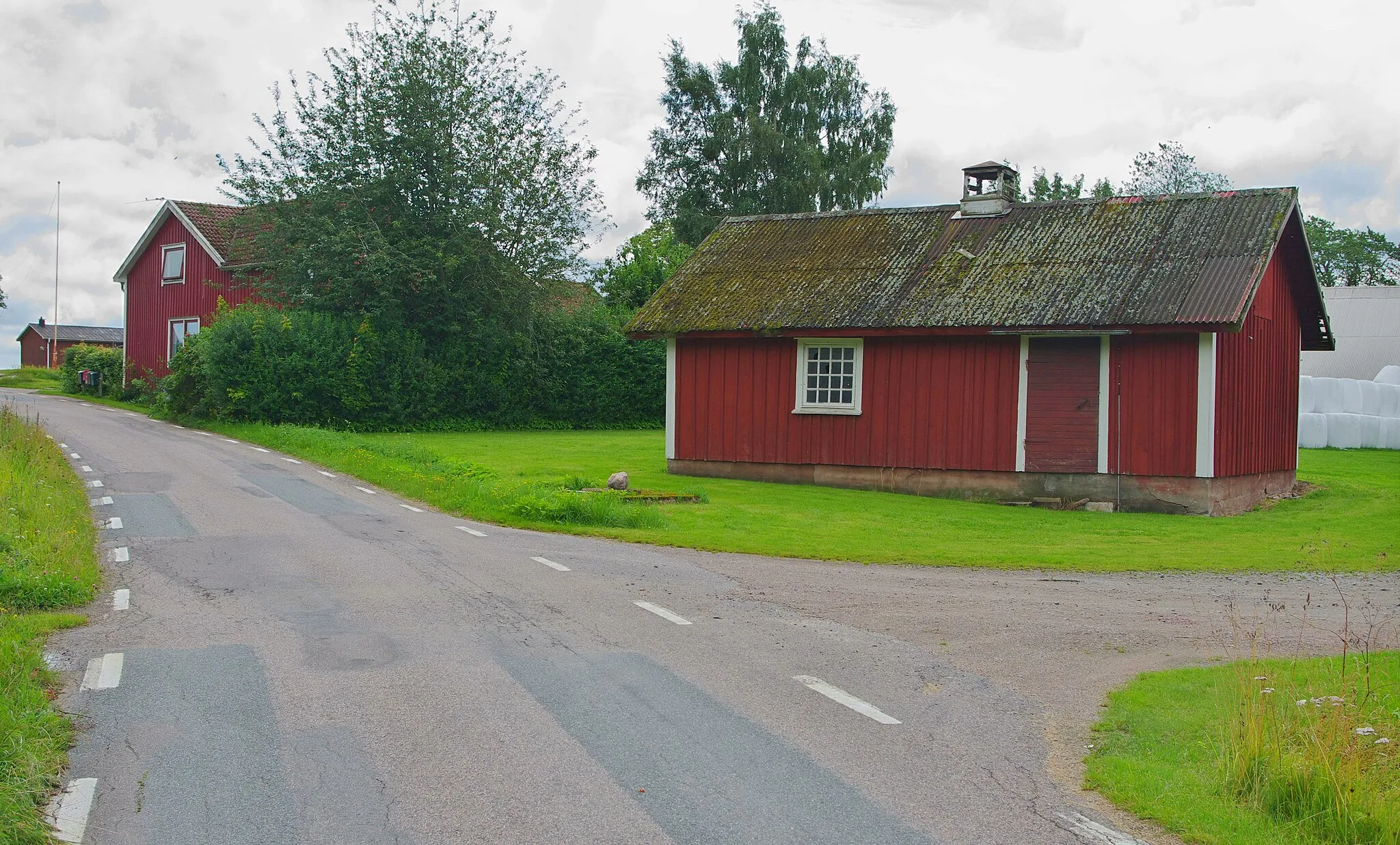 Photo showing: Vinköl village and parish in Skåning hundred in Västergötland and Skara municipality in Västra Götalands län, Sweden