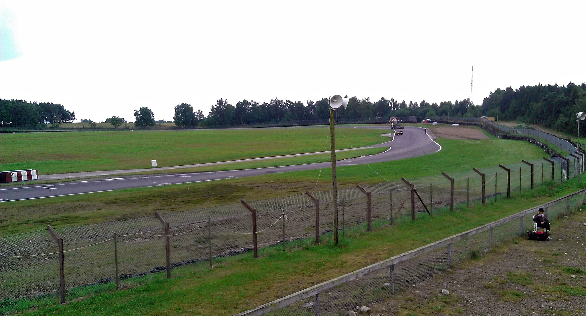 Photo showing: Turn 11, called Ginstkurvan, and 12 at Falkenbergs Motorbana in 2011.