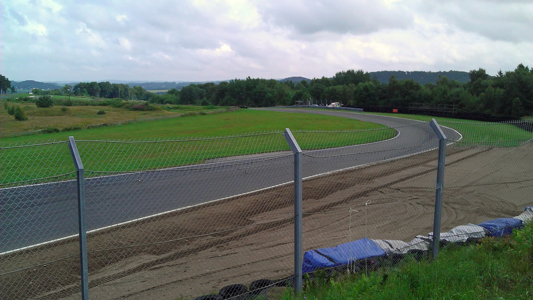 Photo showing: Turn 8, called Högfarten, at Falkenbergs Motorbana in 2011.