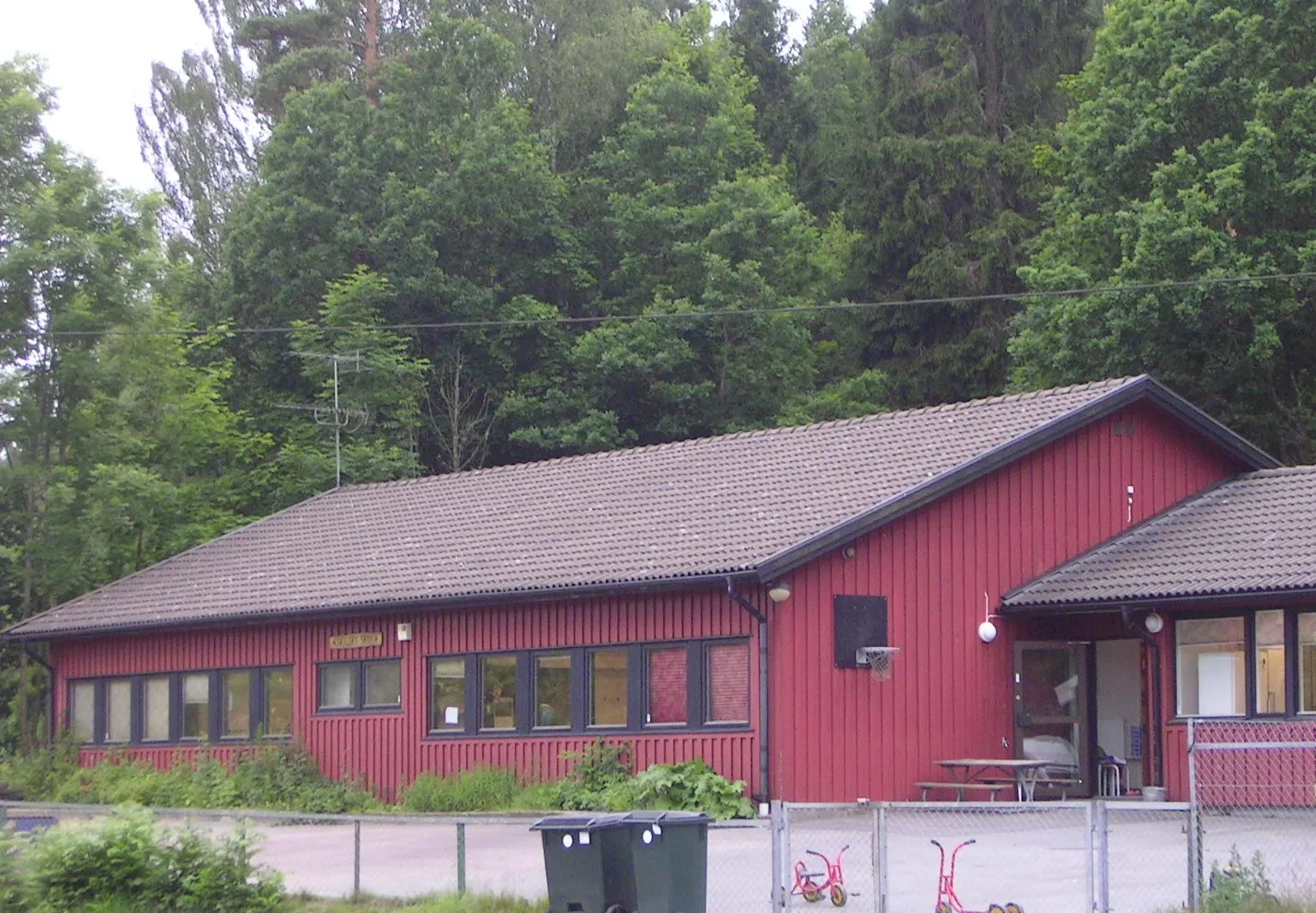 Photo showing: School of Eskilsby, Härryda municipality, Sweden