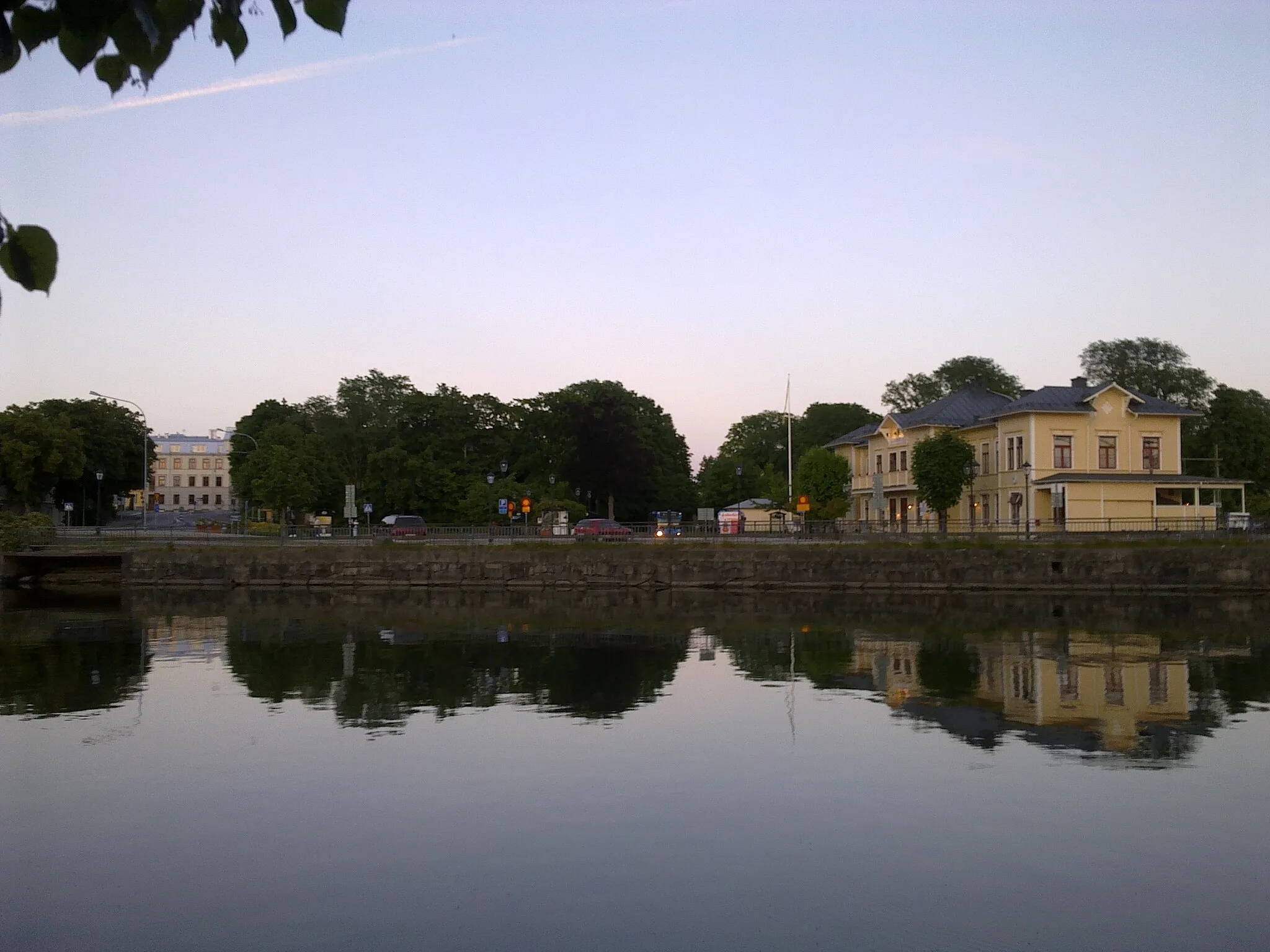 Photo showing: View of Vänersborg Central Train Station