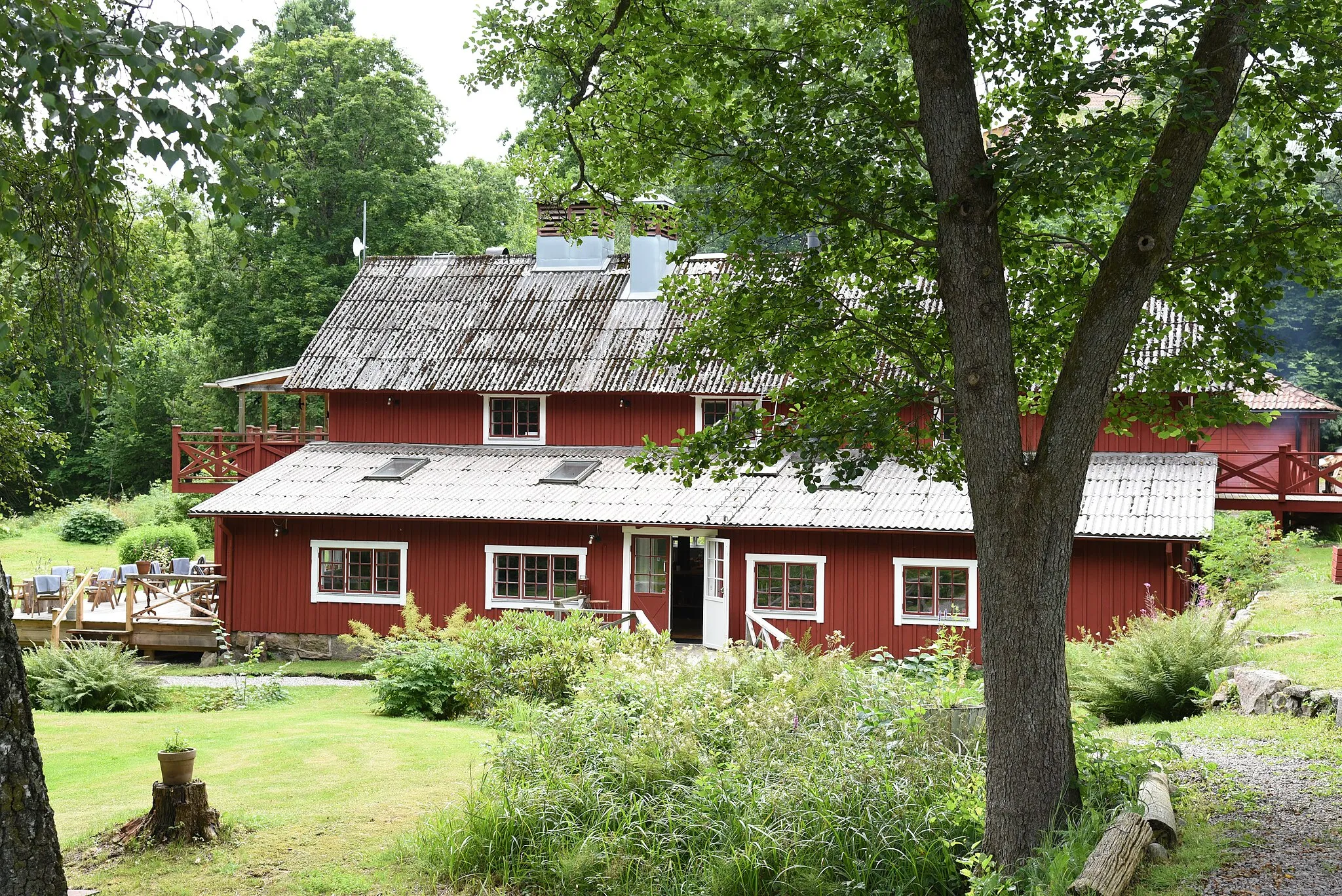 Photo showing: Restaurant Knystaforsen in Rydöbruk, Halland, in Sweden. The restaurant got one star in Guide Michelin in 2022.