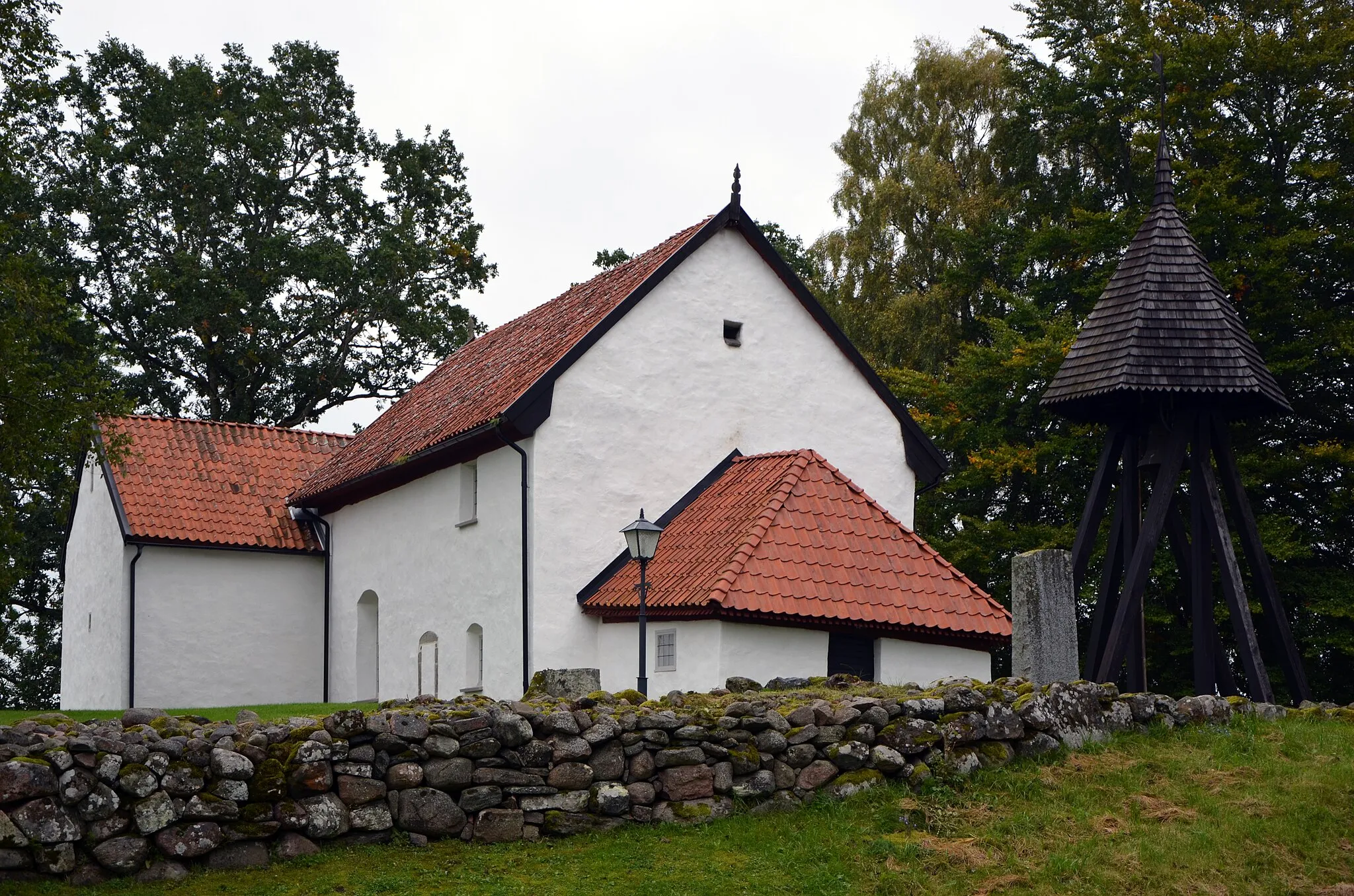 Photo showing: Eriksbergs alte Kirche