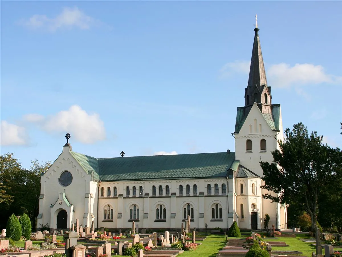 Photo showing: Lindome Church