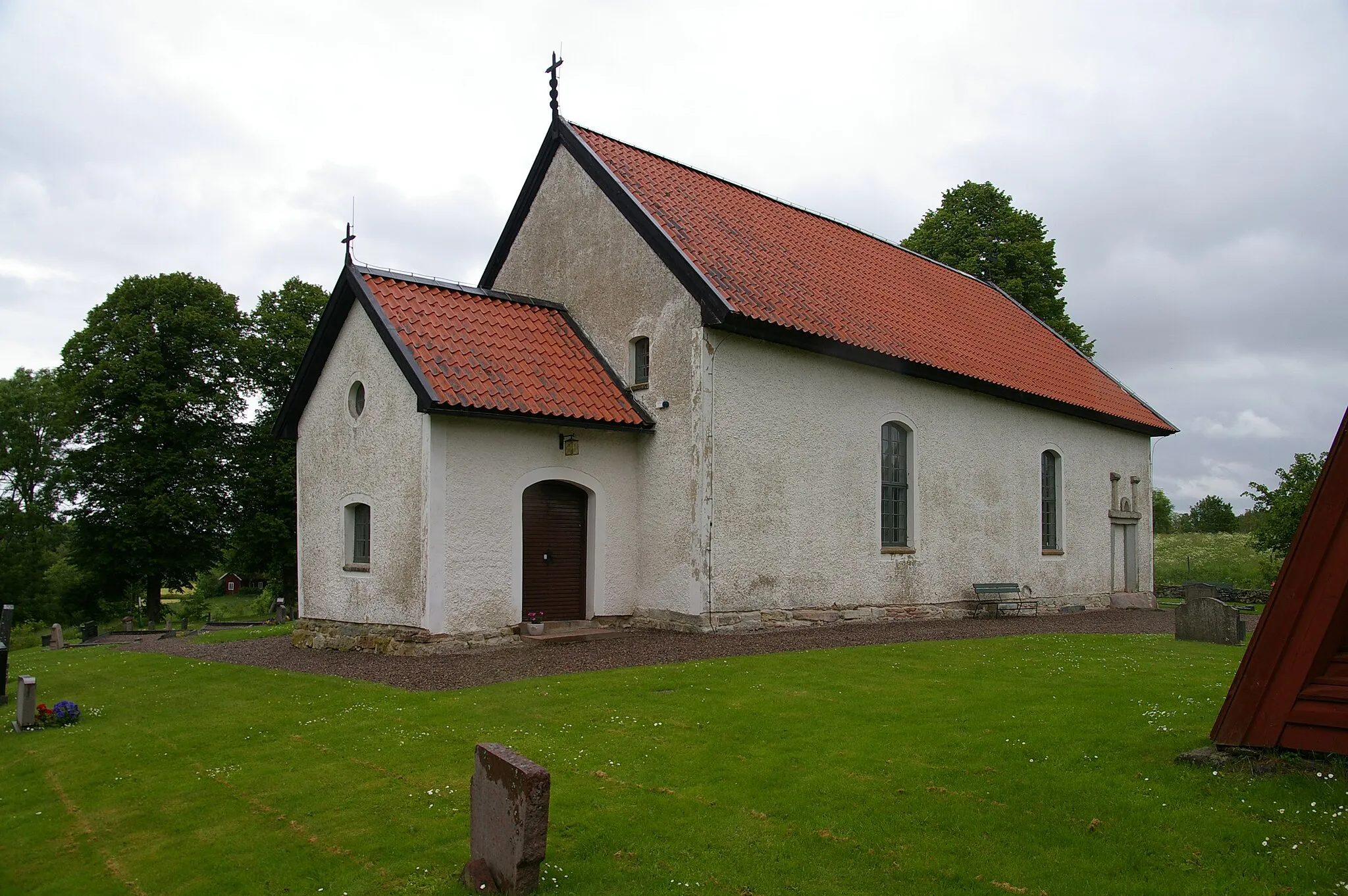 Photo showing: Ugglums kyrka (Swedish:Church of Ugglum) in Västergötland, Sweden. Built in 1820 and renovated 1914.