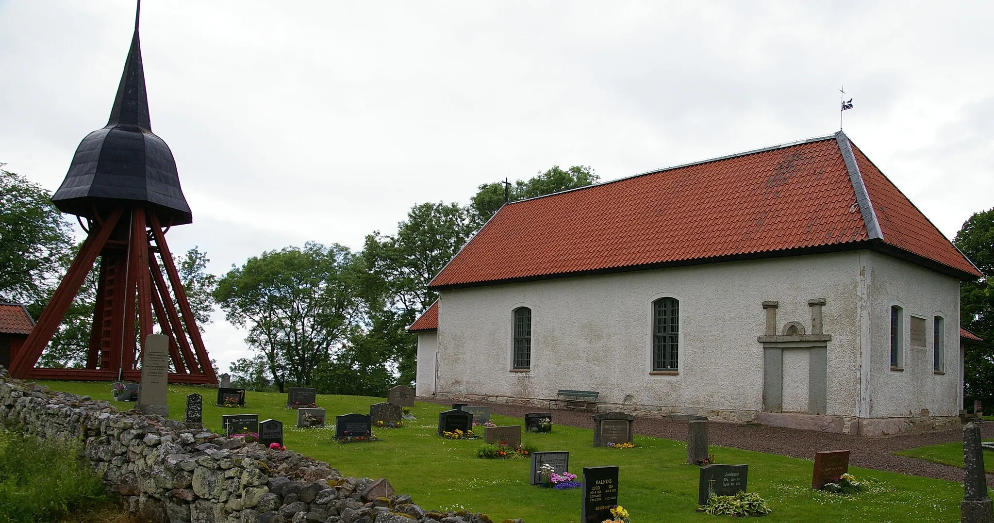 Photo showing: Ugglums kyrka (Swedish:Church of Ugglum) in Västergötland, Sweden. Built in 1820 and renovated 1914.