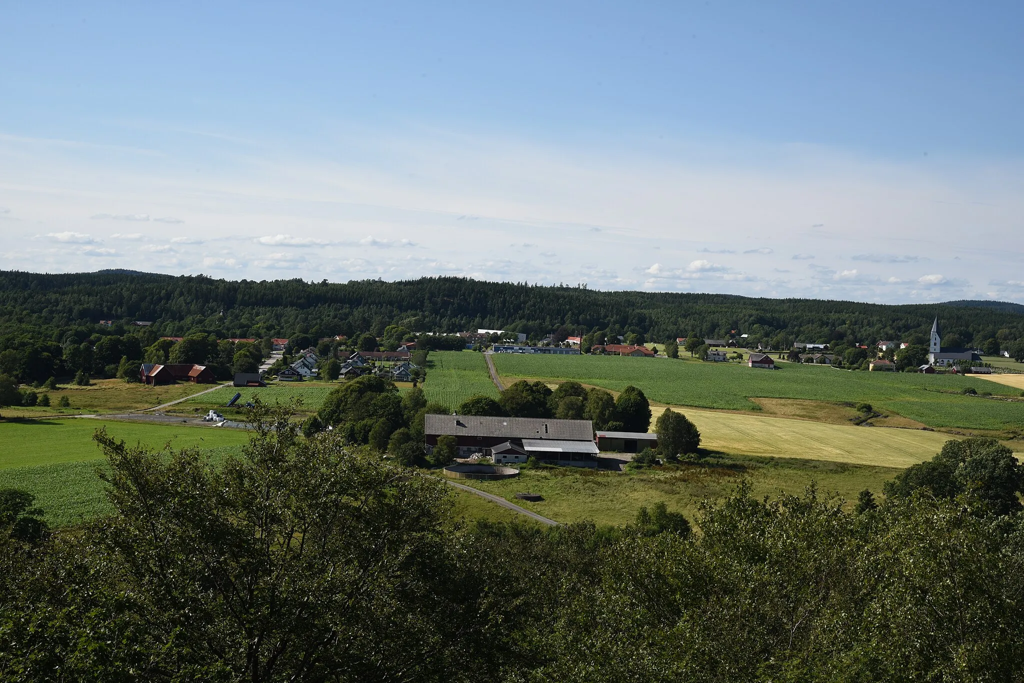 Photo showing: Utsikt över Hyssna från Torberg i Stoms ås naturreservat.