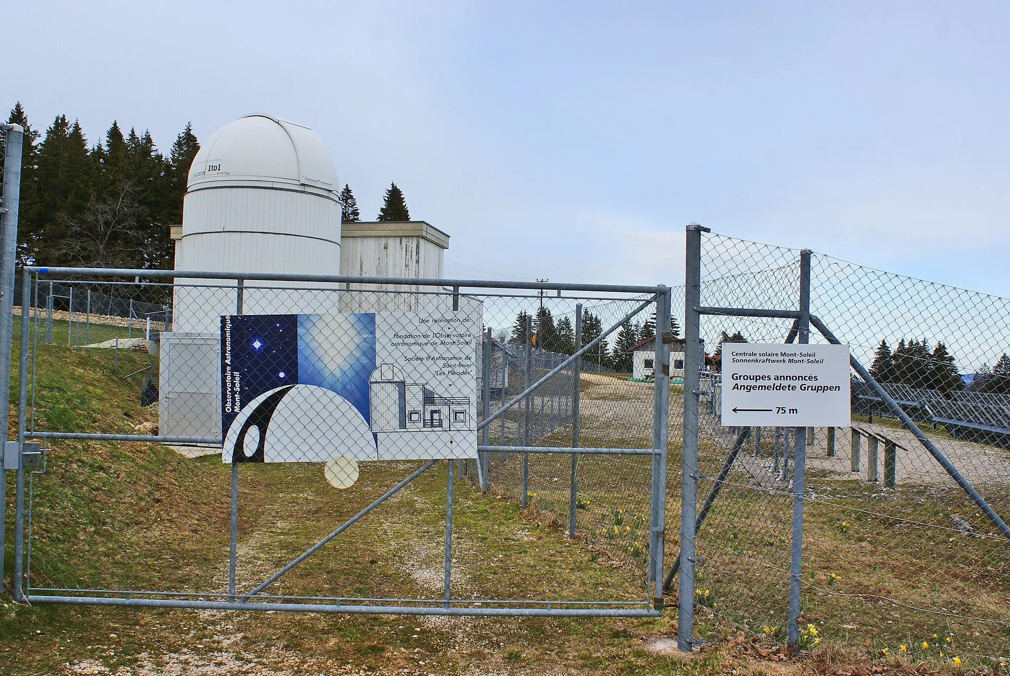 Photo showing: Observatoire Astronomique de Mont-Soleil in Switzerland.