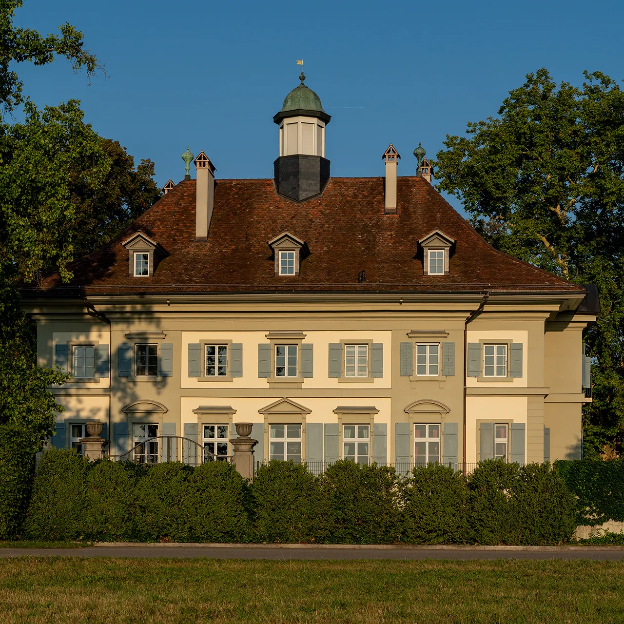 Photo showing: Schloss Hofwil Münchenbuchsee (BE)