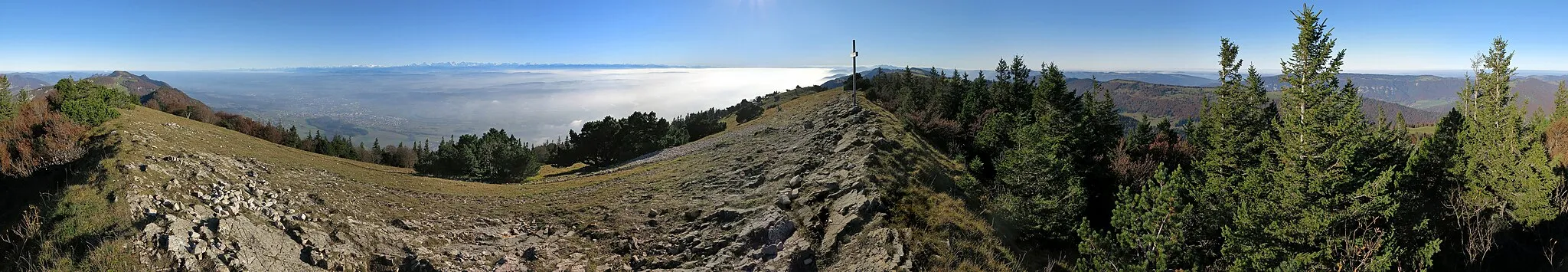 Photo showing: Panoramic (360°) view from Hasenmatt in the Jura Mountains