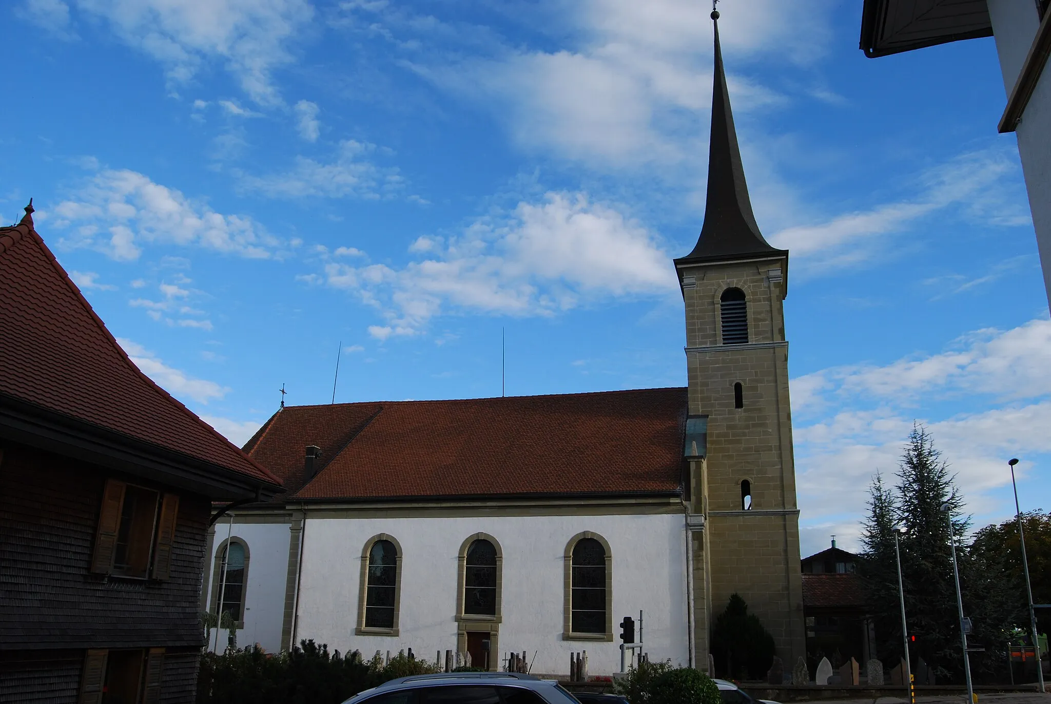 Photo showing: Catholic Church of Neyruz, canton of Fribourg, Switzerland