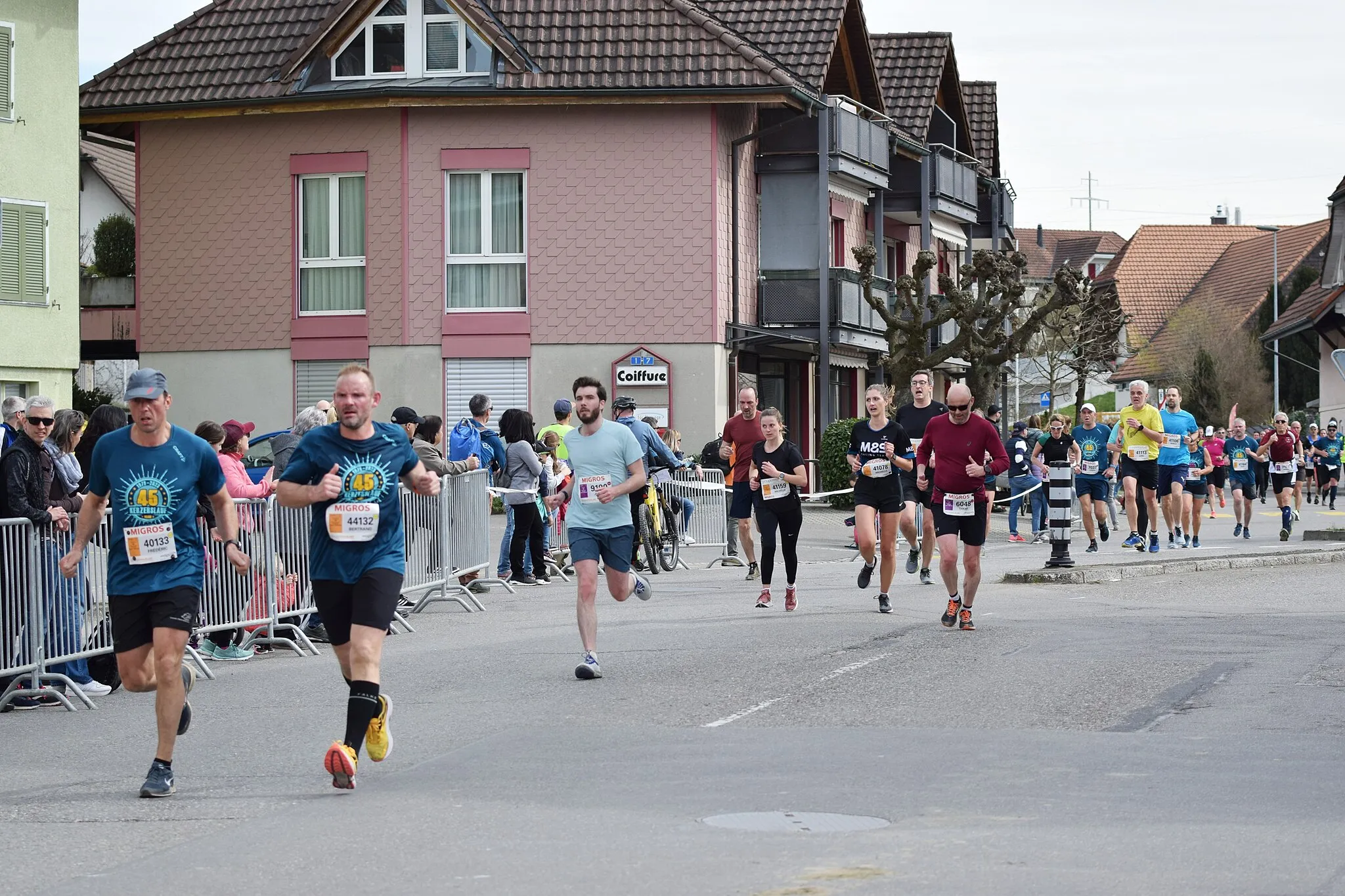 Photo showing: Finishers at Kerzerslauf 2023