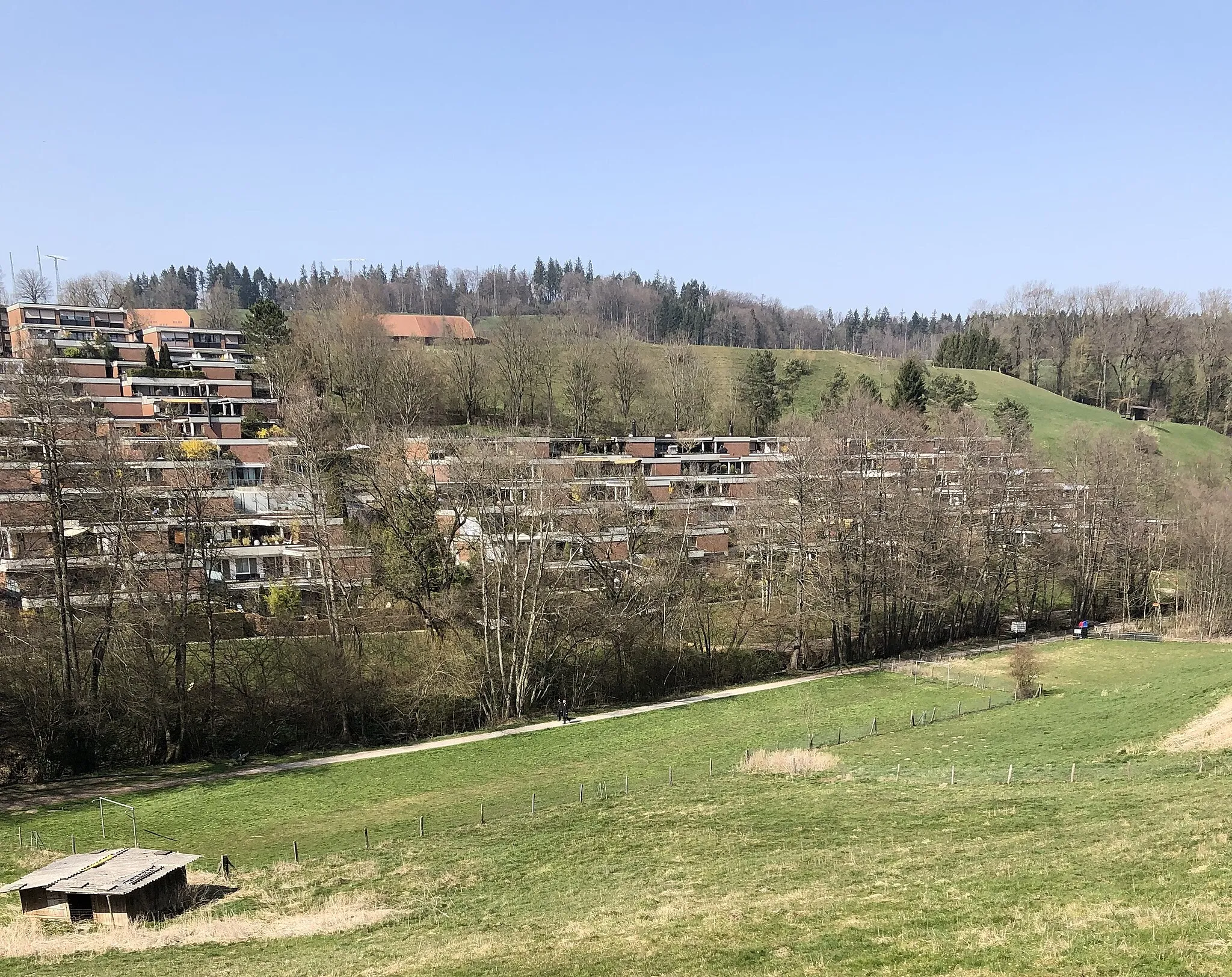 Photo showing: Blick von Gäbelbach auf das Riedernrain-Quartier 2