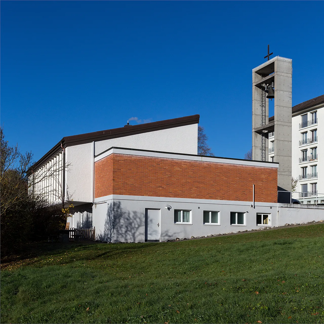 Photo showing: Katholische Kirche (1958) von Gressort & Lüscher in Reconvilier (BE)