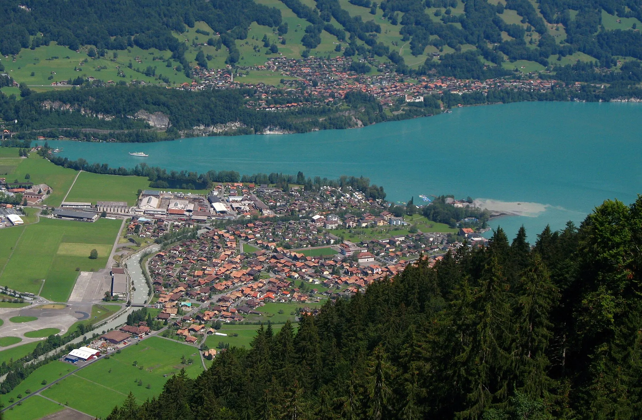 Photo showing: View of Bönigen and Ringgenberg from the Schynige Platte Railway, Switzerland