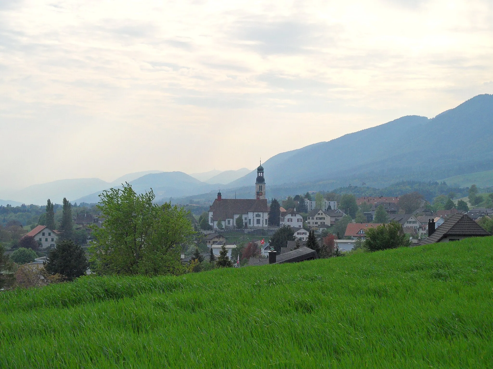 Photo showing: Church of Oberdorf, canton of Solothurn, Switzerland.