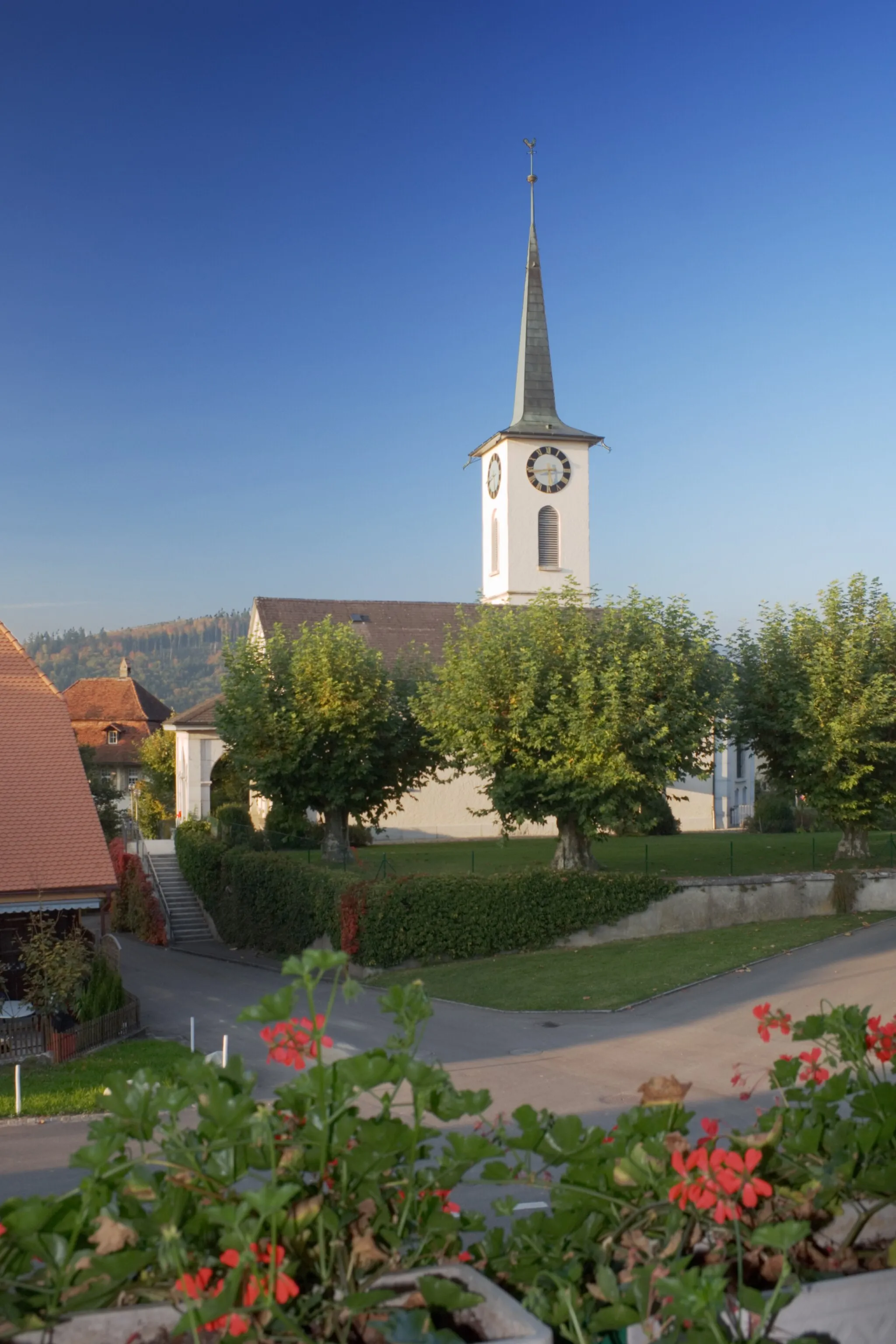 Photo showing: reformierte Kirche von Diessbach bei Büren, Schweiz Aufnahme mit Polfilter