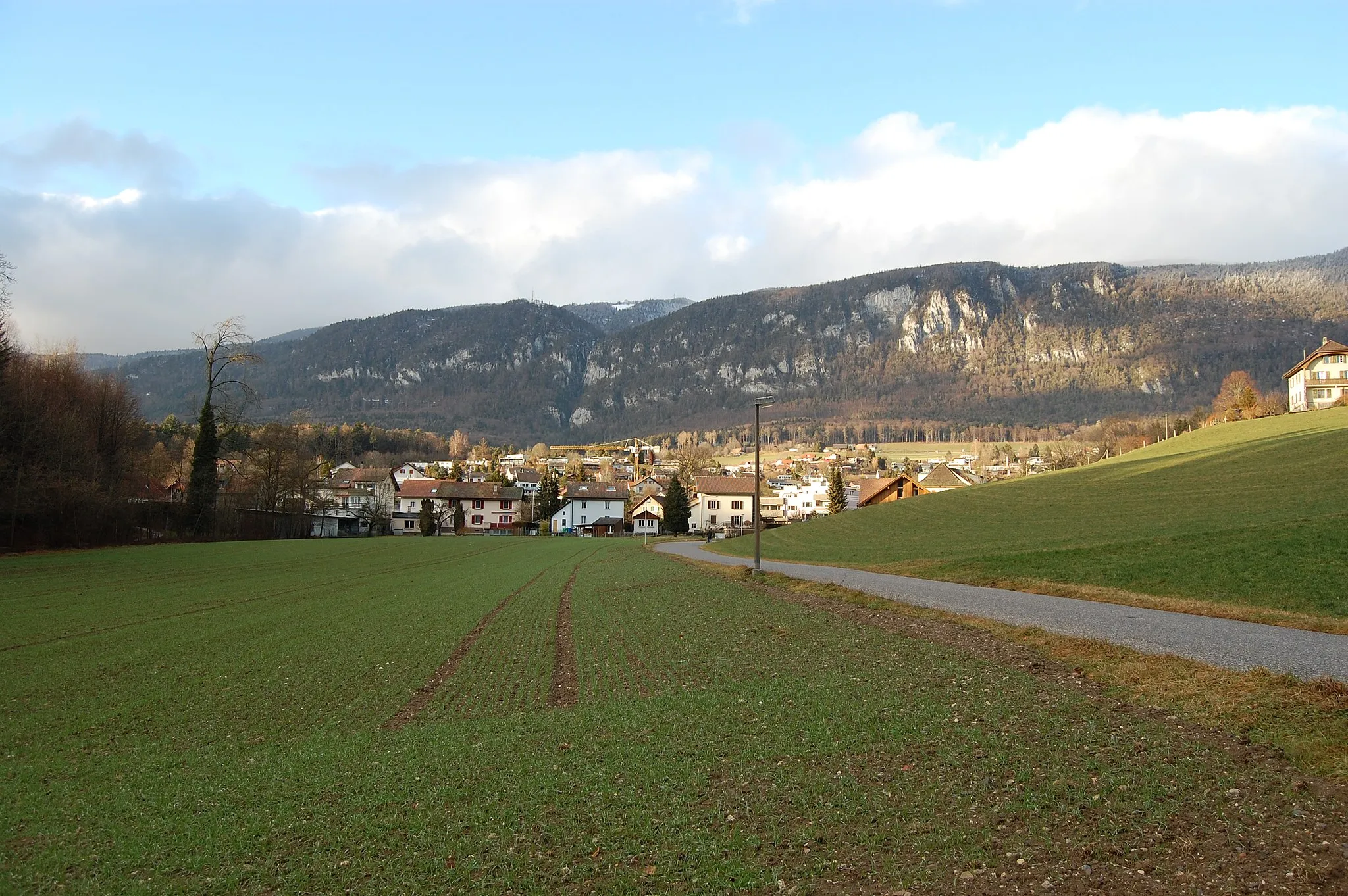 Photo showing: Rüttenen