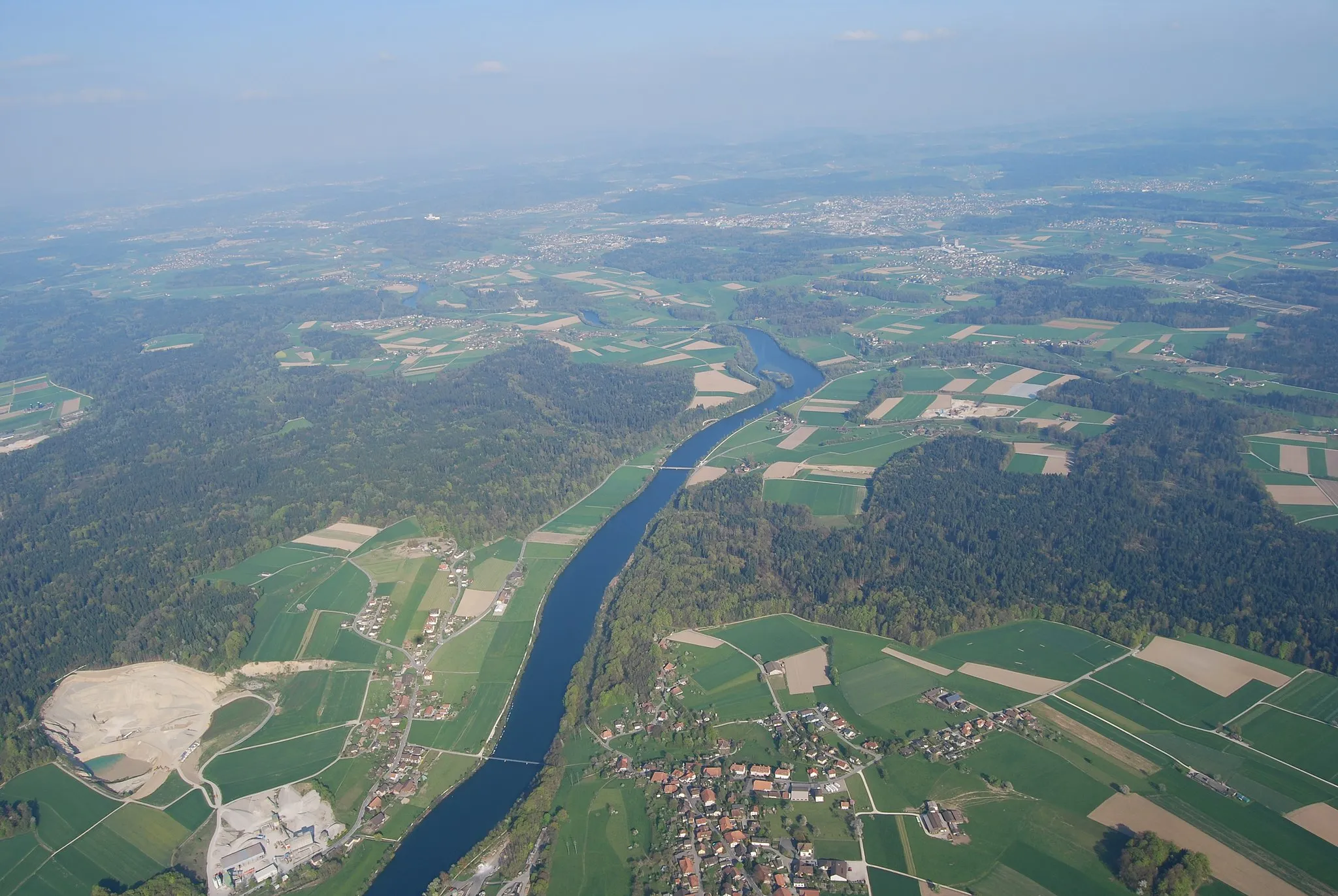 Photo showing: Berken, Graben, Walliswil bei Niederbipp and Walliswil bei Wangen, canton of Bern, Switzerland