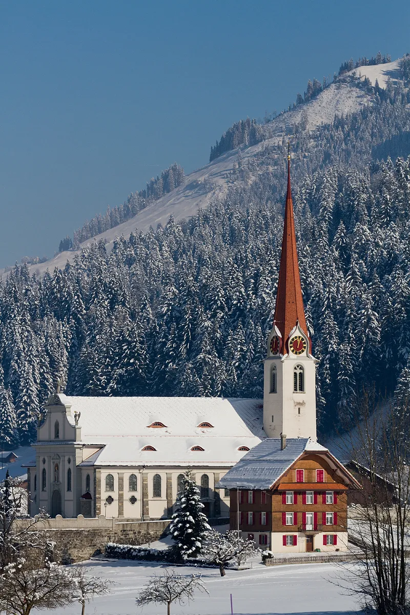 Photo showing: Kirche und Pfarrhof Marbach im Entlebuch (LU)