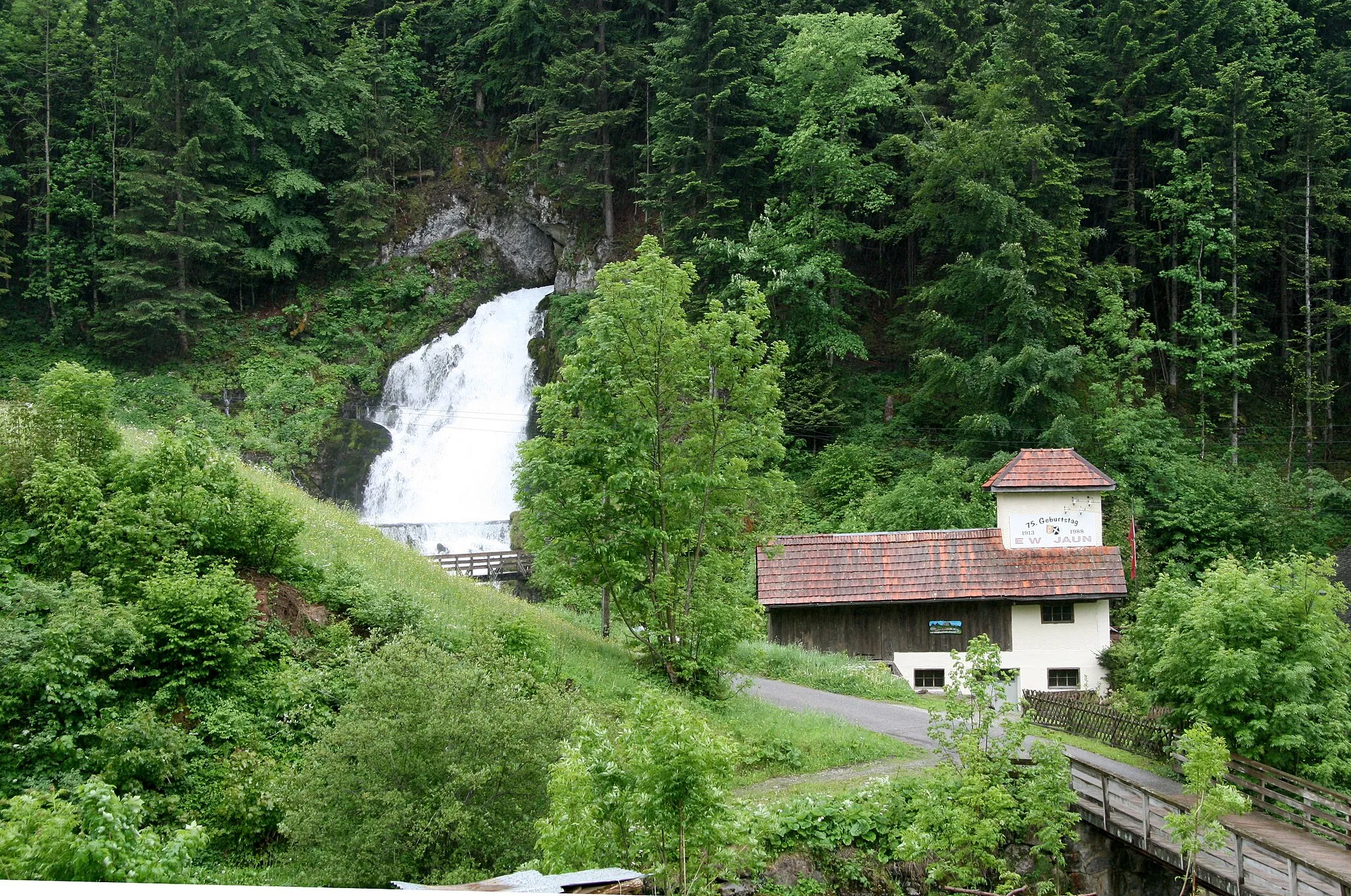 Photo showing: Wasserfall von Jaun
