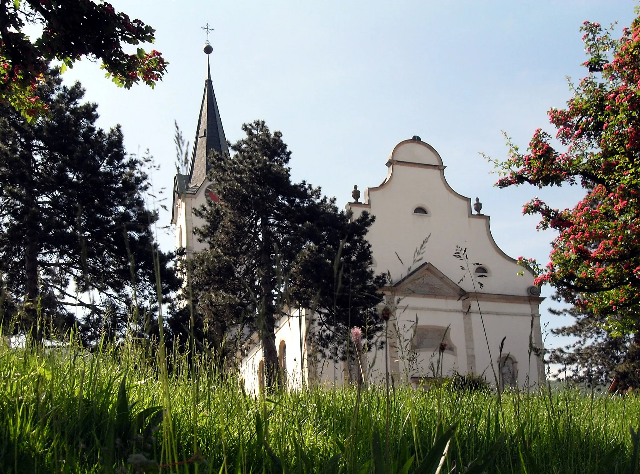 Photo showing: Katholische Kirche St. Remigius in Metzerlen, Schweiz
