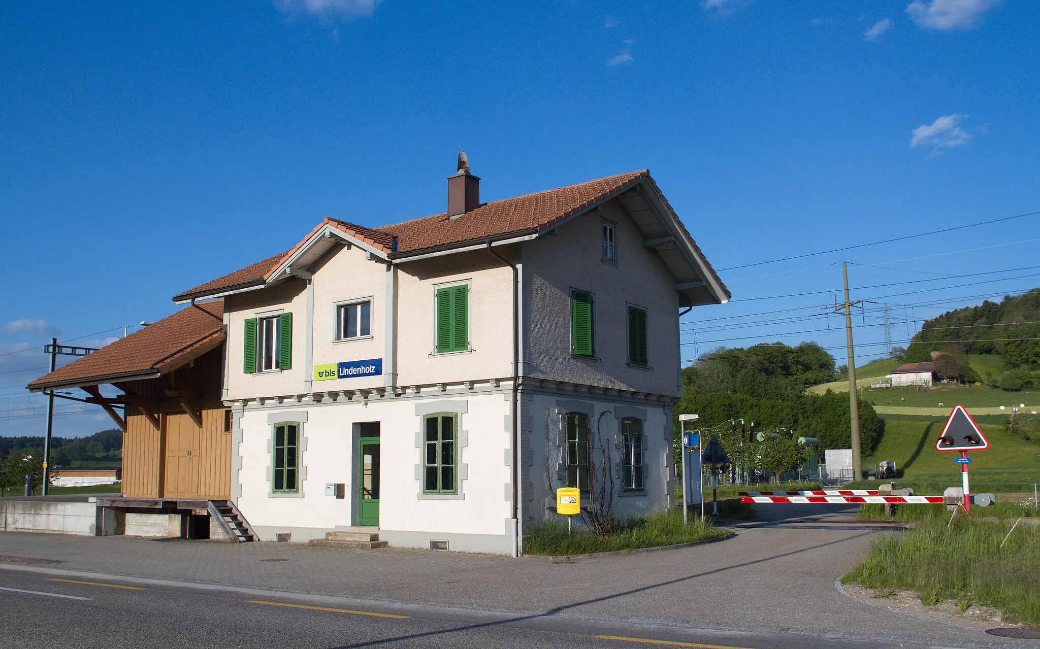 Photo showing: Bahnhof Lindenholz b.Madiswil BE, Oberaargau, Schweiz
