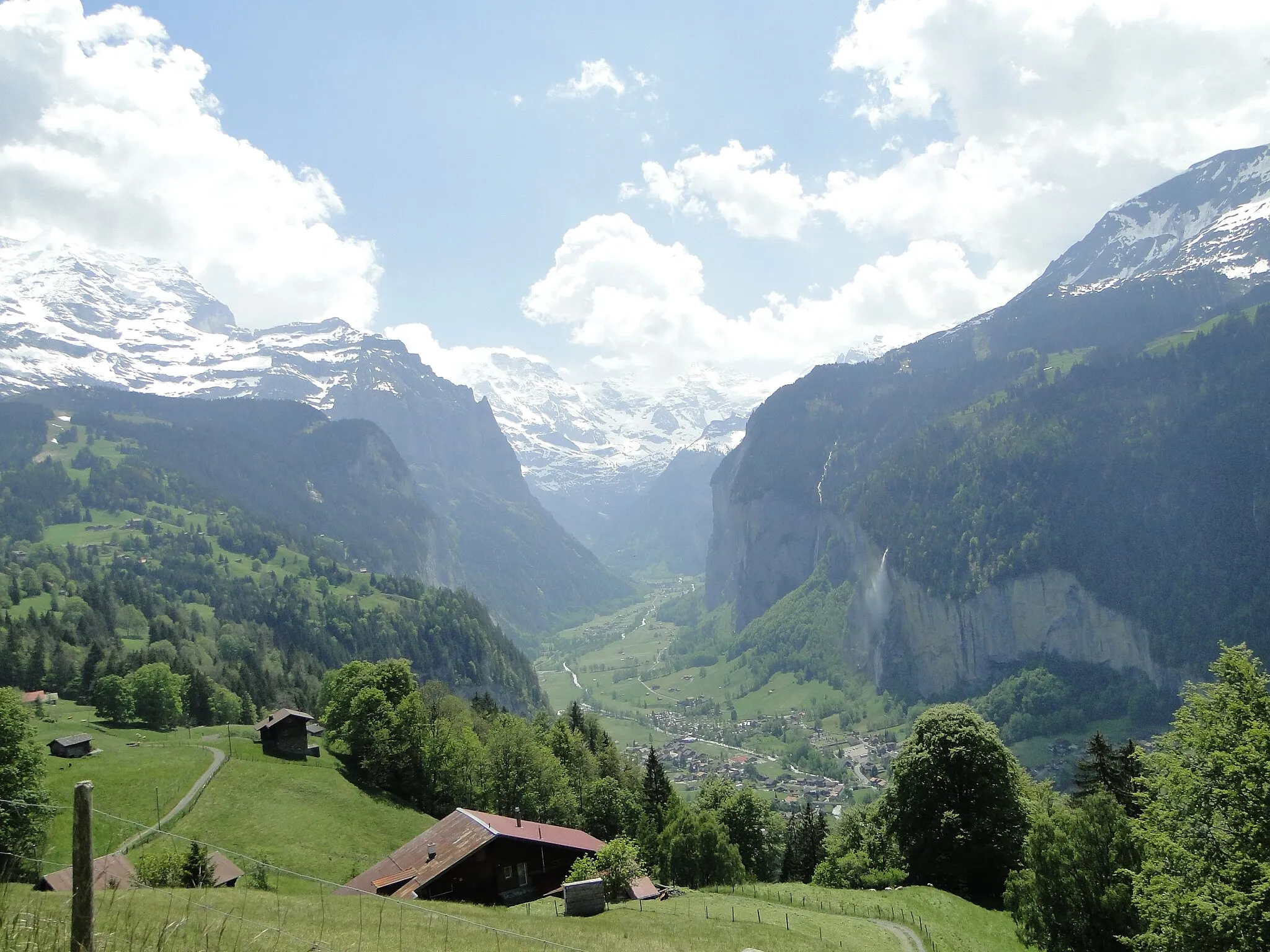 Photo showing: Lauterbrunnen