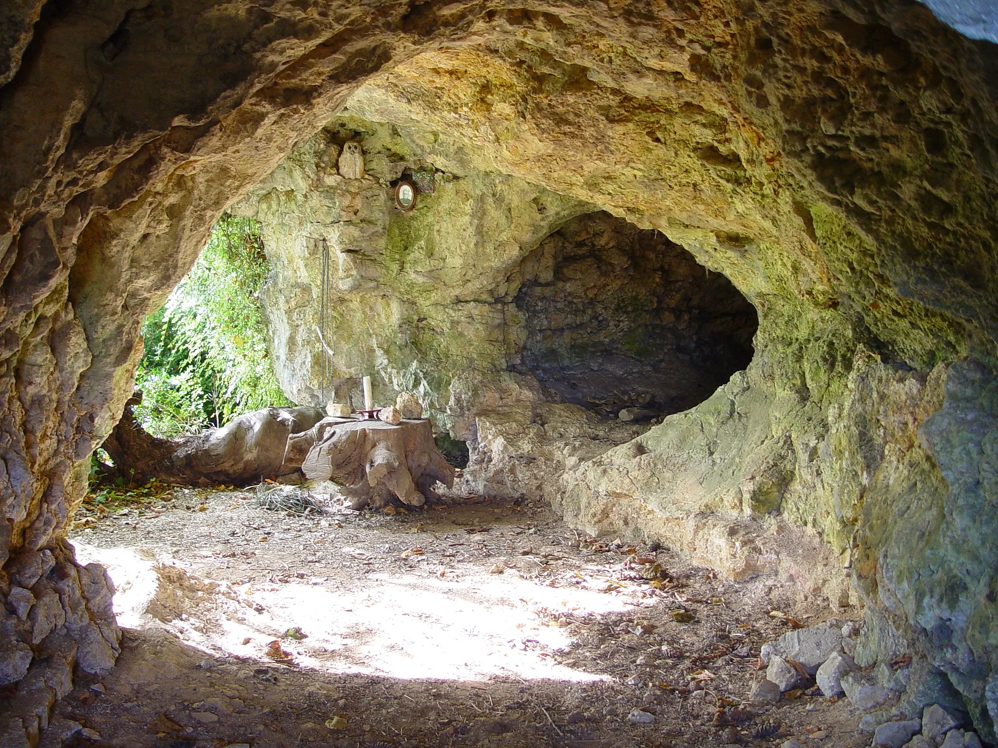 Photo showing: Höhle beim Kloster Mariastein