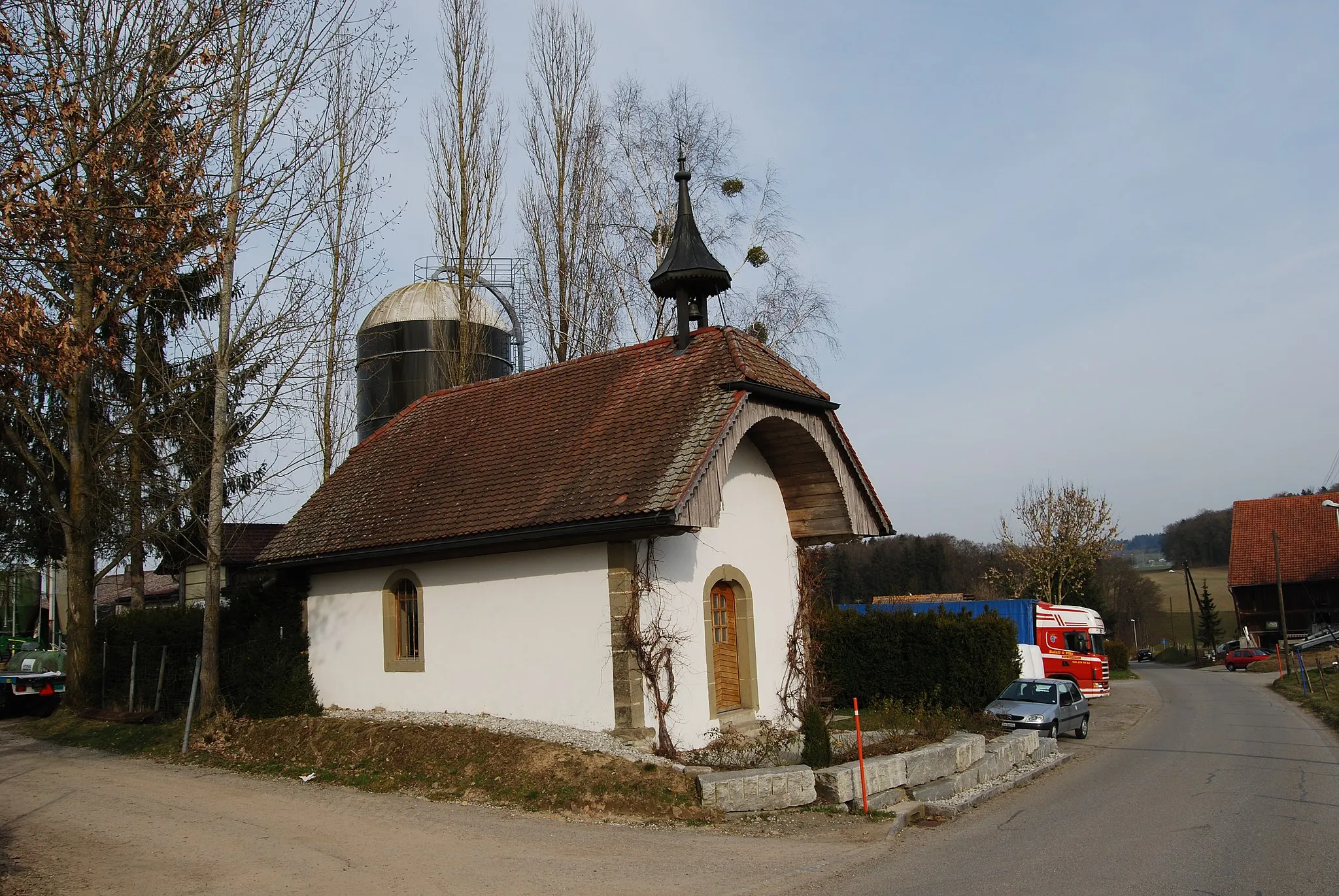 Photo showing: Chapel of Saint-Udalric at Chésopelloz, canton of Fribourg, Switzerland