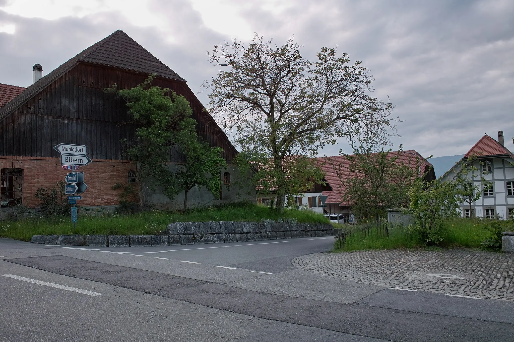 Photo showing: Village of Hessigkofen, canton of Solothurn, Switzerland.