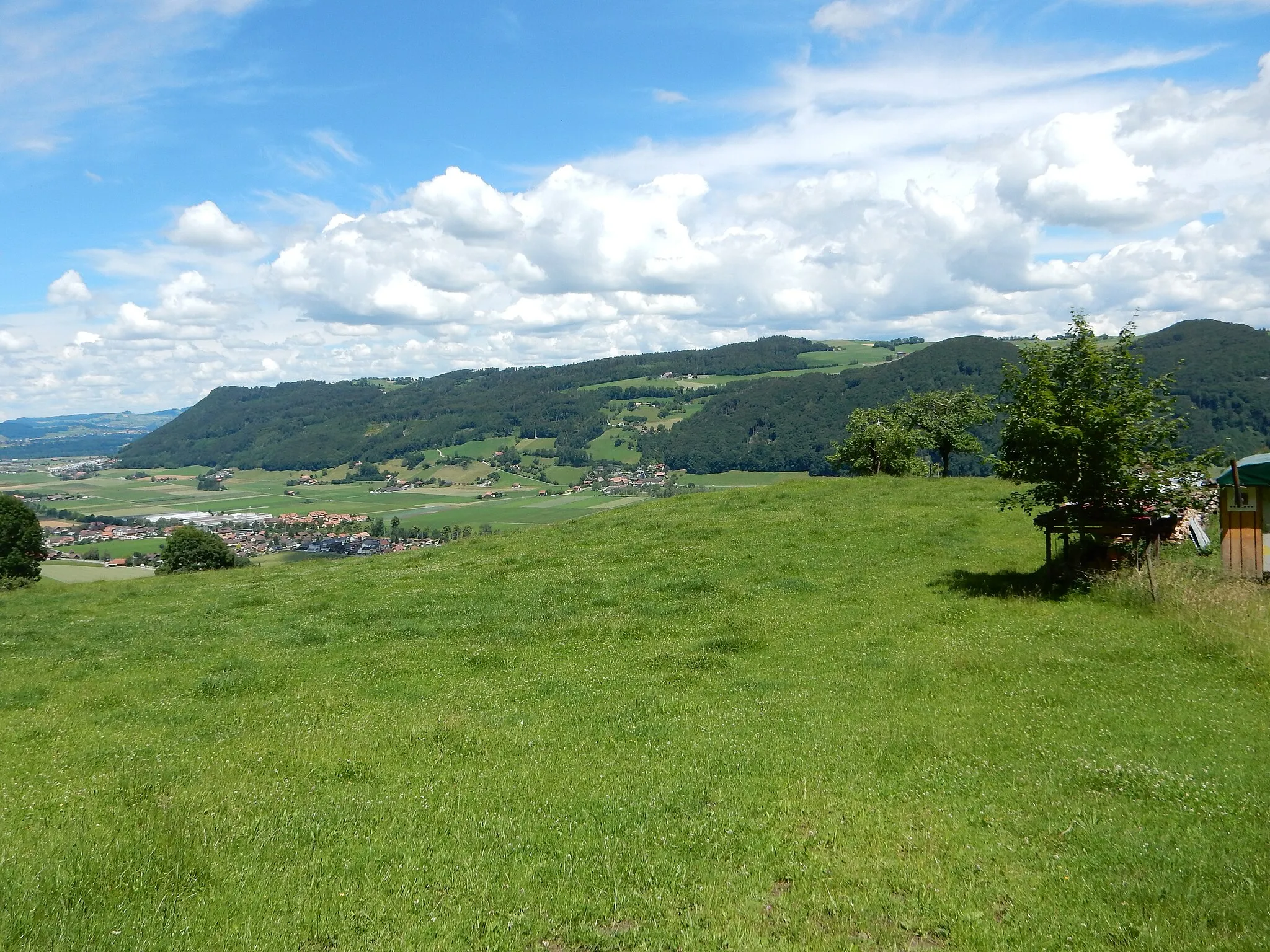 Photo showing: Belpberg vom Längenberg aus gesehen