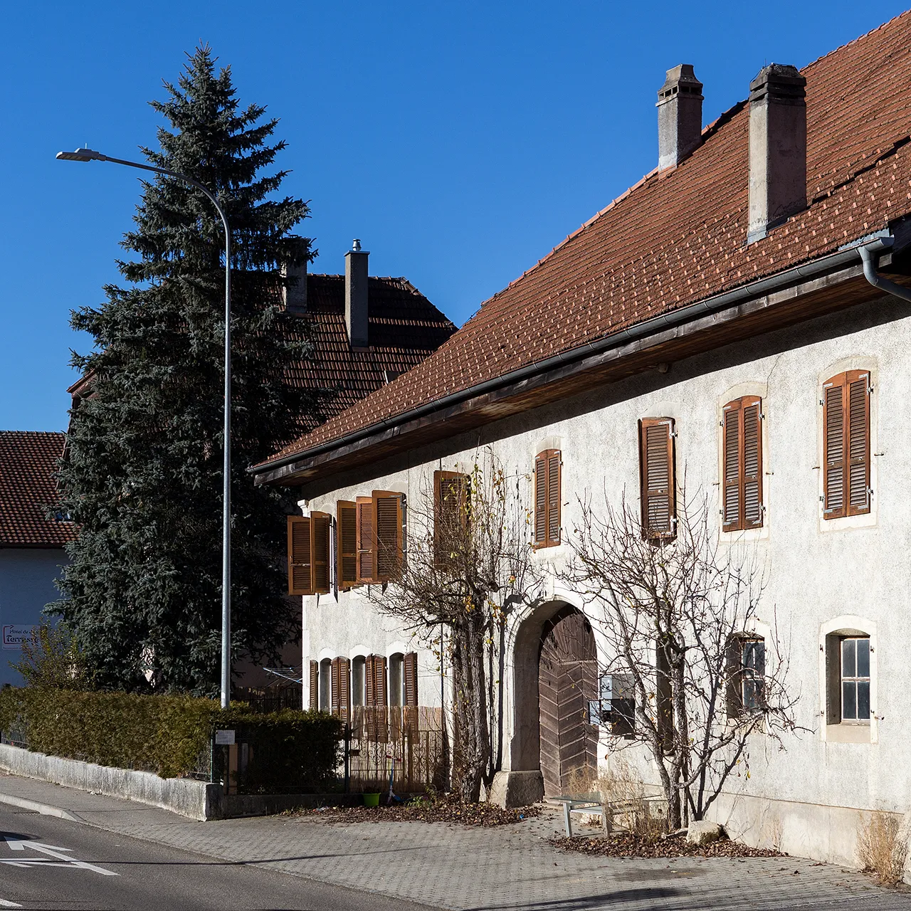 Photo showing: Altes Bauernhaus in Sorvilier (BE)