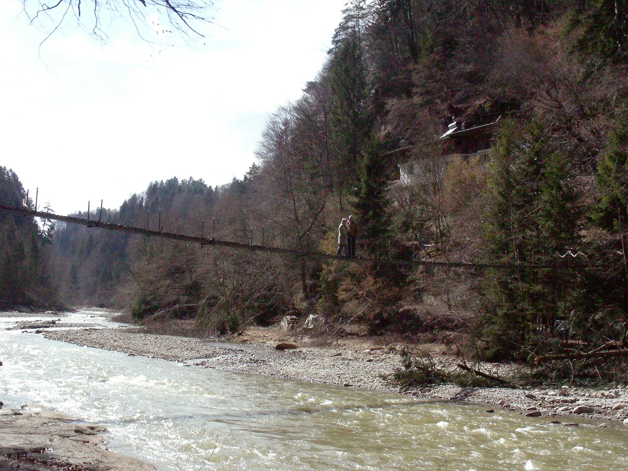 Photo showing: Abgebaute - Hängebrücke Sense