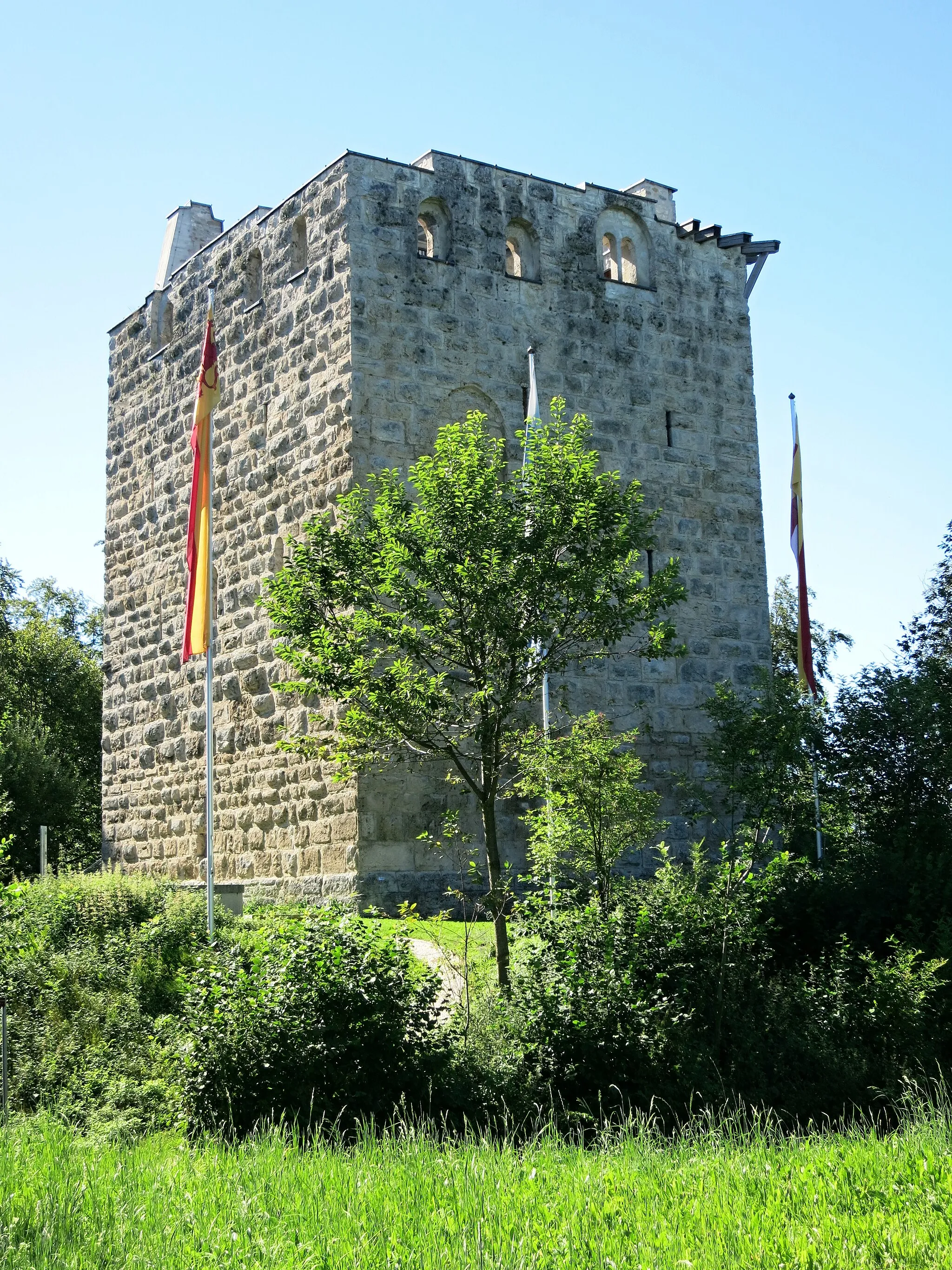 Photo showing: Aussichtsturm Burgruine Kastelen