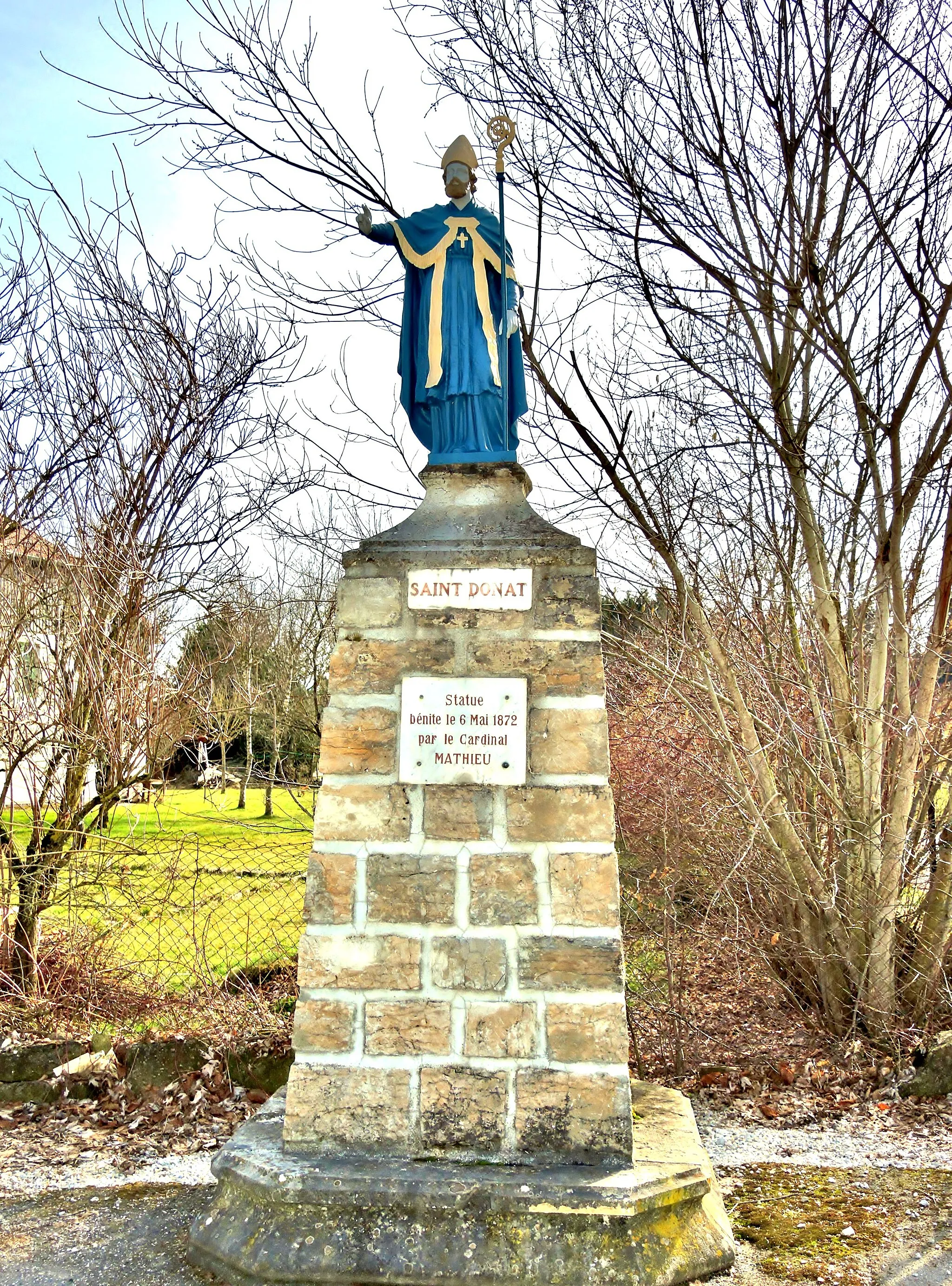 Photo showing: Statue de saint Donat, sur la place de la mairie du village d'Avoudrey. Doubs