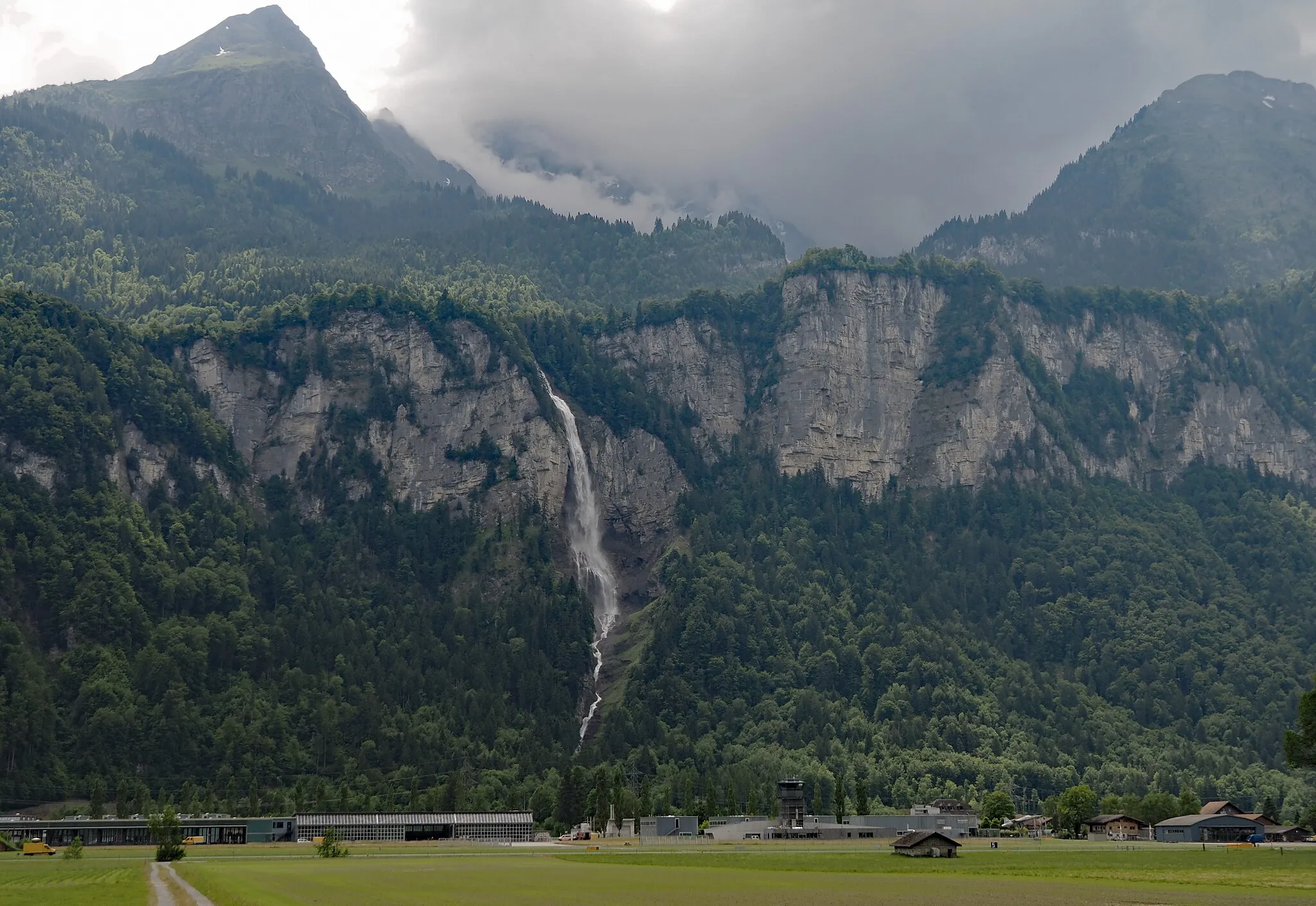 Photo showing: Oltschibachfall bei Meiringen, Berner Oberland