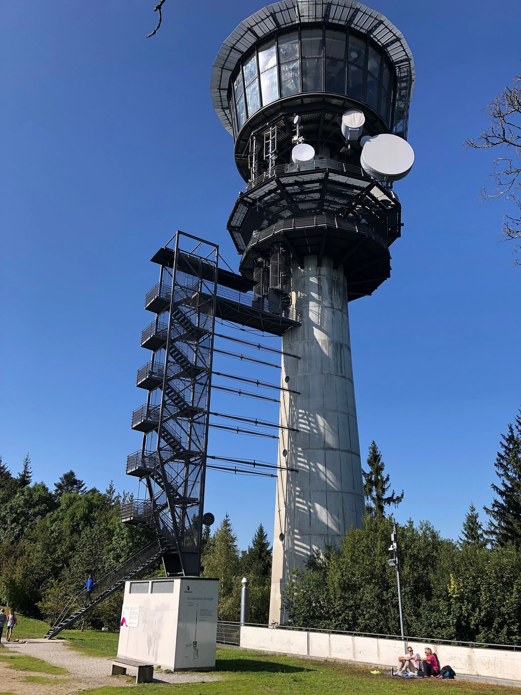 Photo showing: Sendemast mit Treppe zur Aussichtsplattform