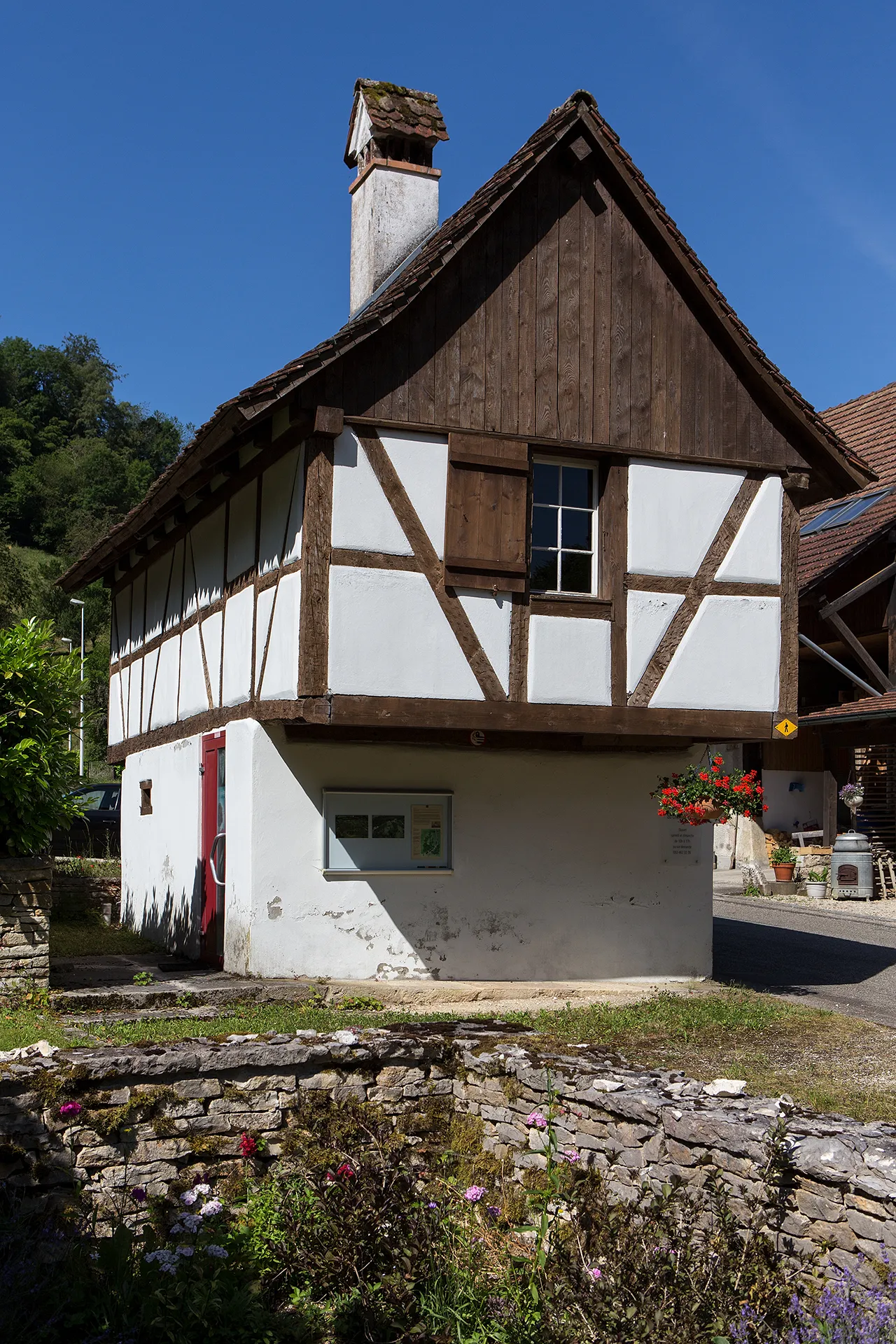 Photo showing: Kleines Museum zur Burg- und Dorfgeschichte in Asuel (JU)