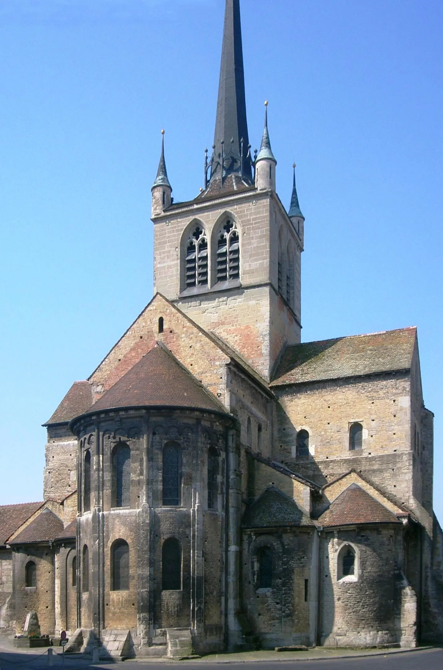 Photo showing: Church of former Benedictine abbey from east.